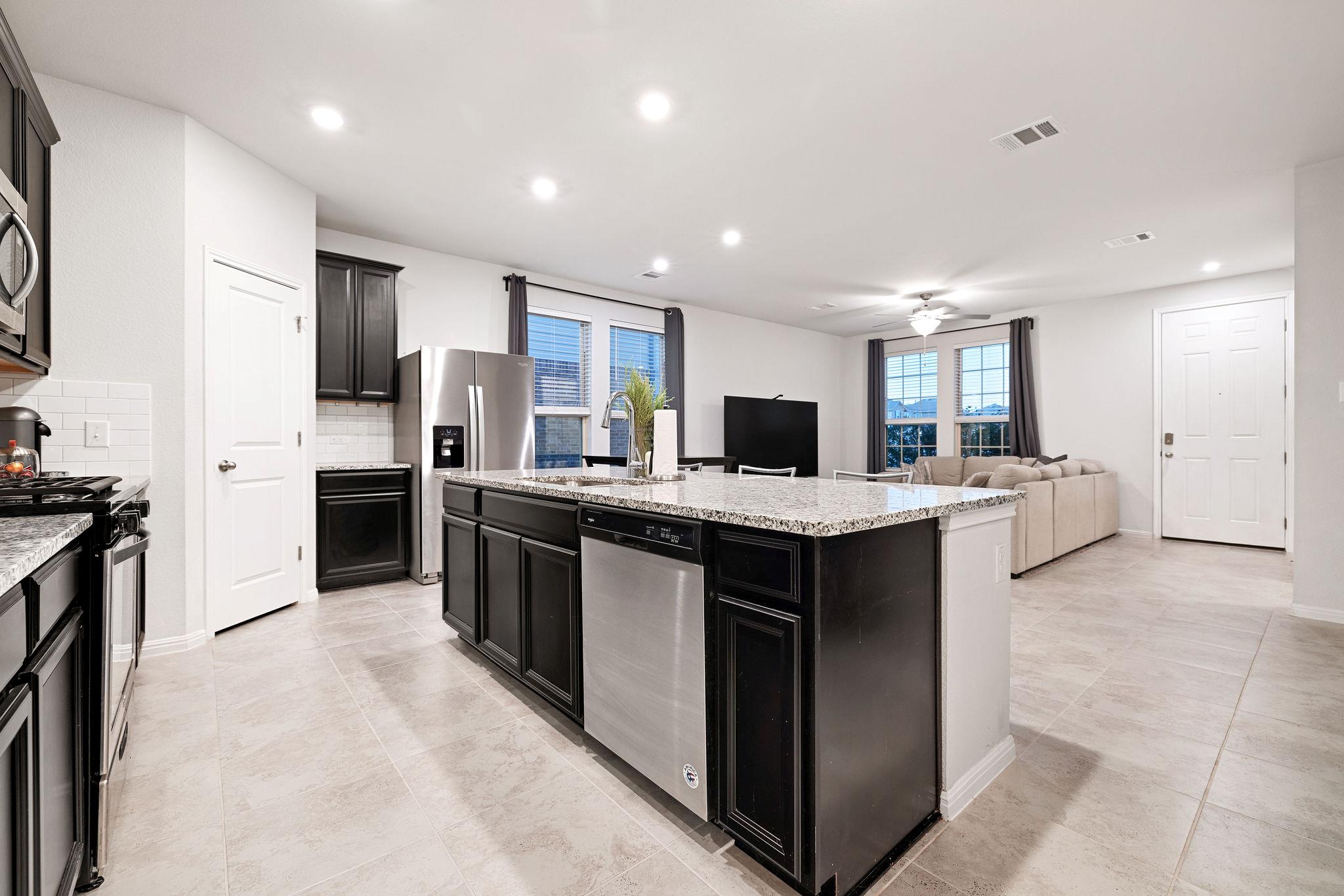 5801 Pleasanton Pkwy, Pflugerville, TX 78660