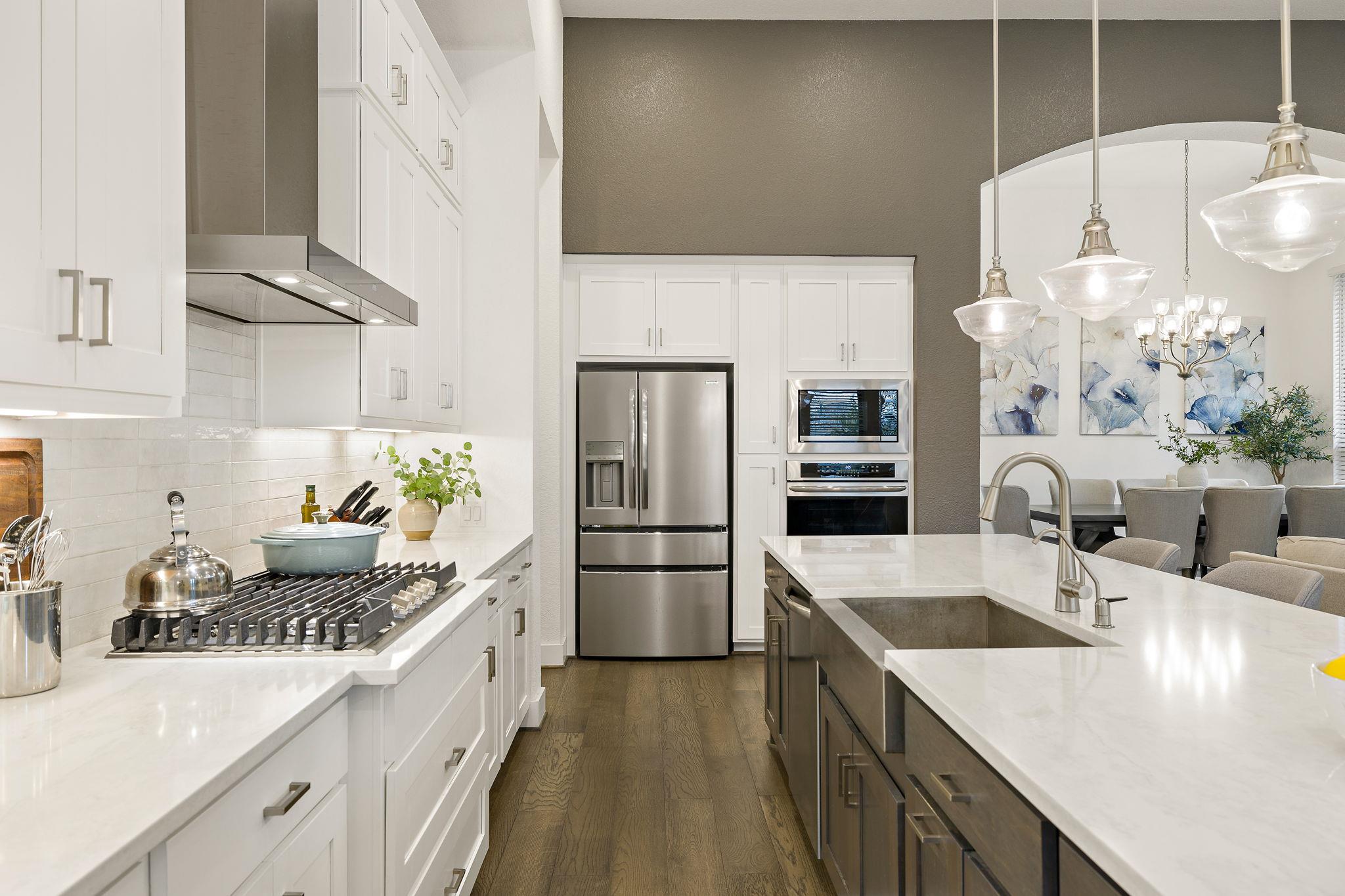 412 Great Lawn Bnd, Liberty Hill, TX 78642