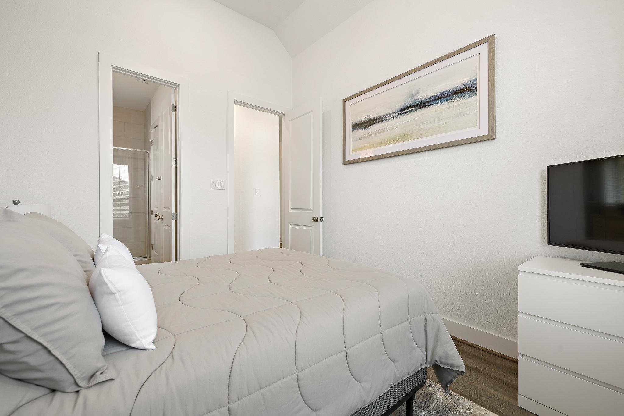 412 Great Lawn Bnd, Liberty Hill, TX 78642