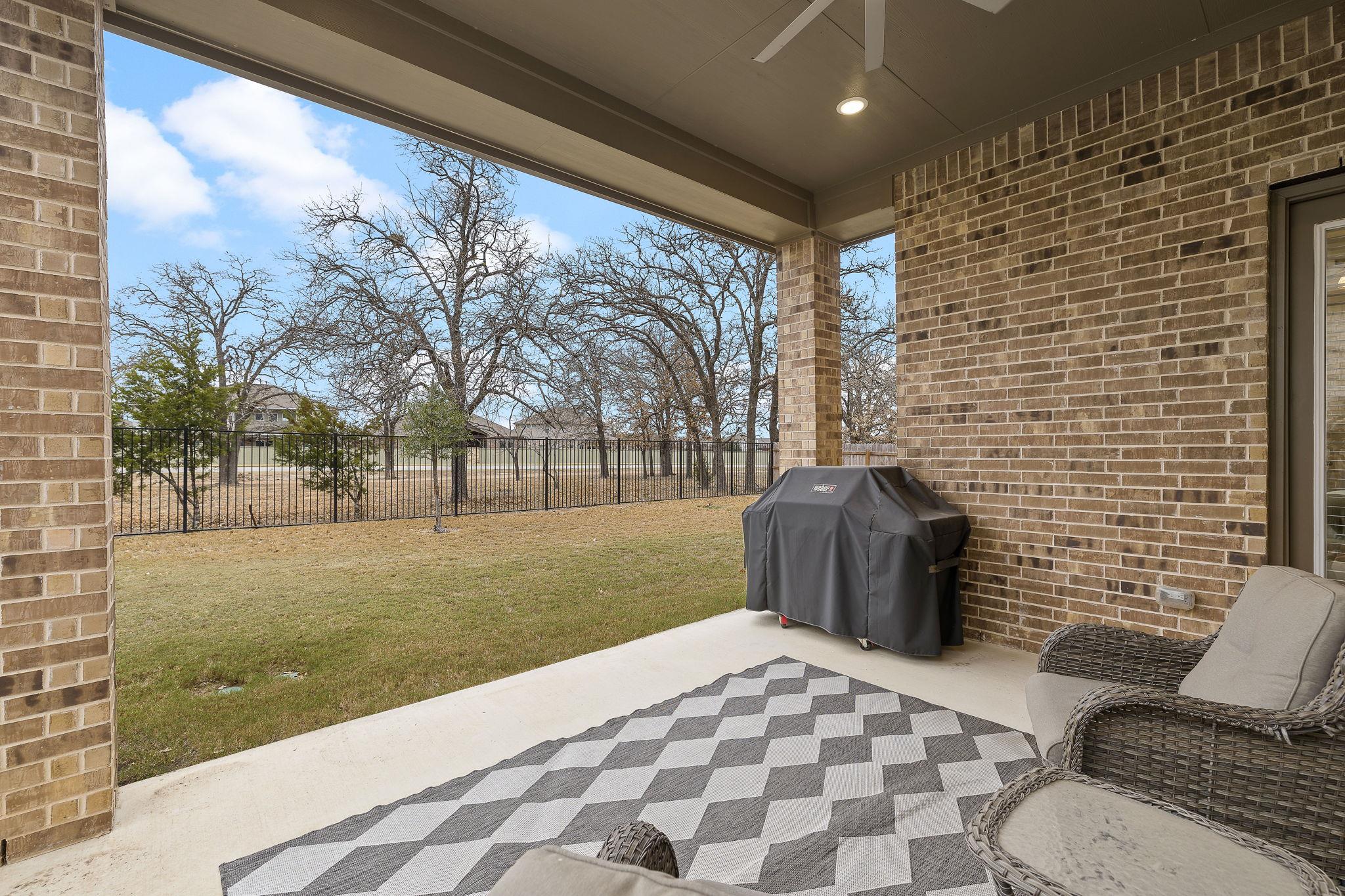 412 Great Lawn Bnd, Liberty Hill, TX 78642