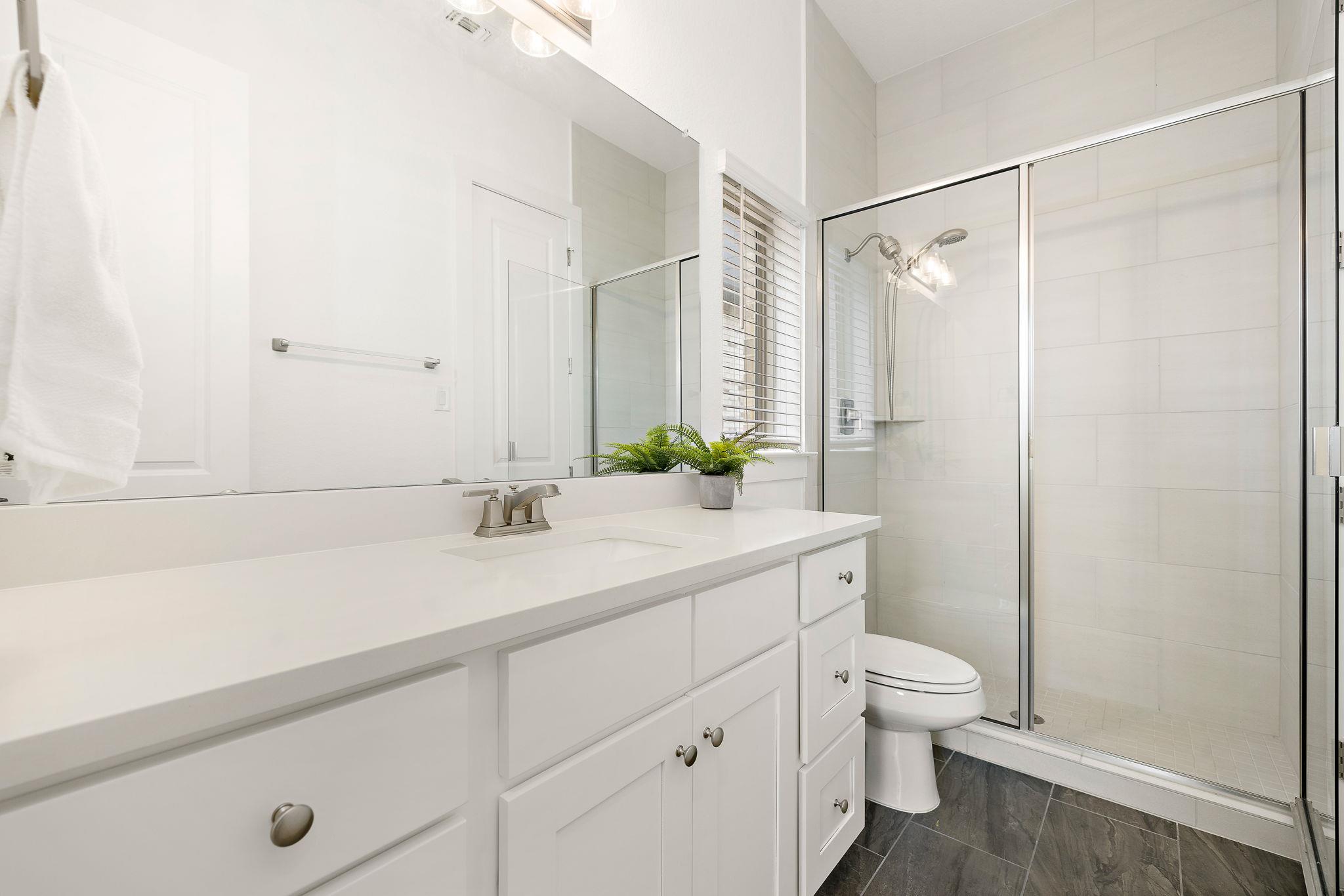 412 Great Lawn Bnd, Liberty Hill, TX 78642