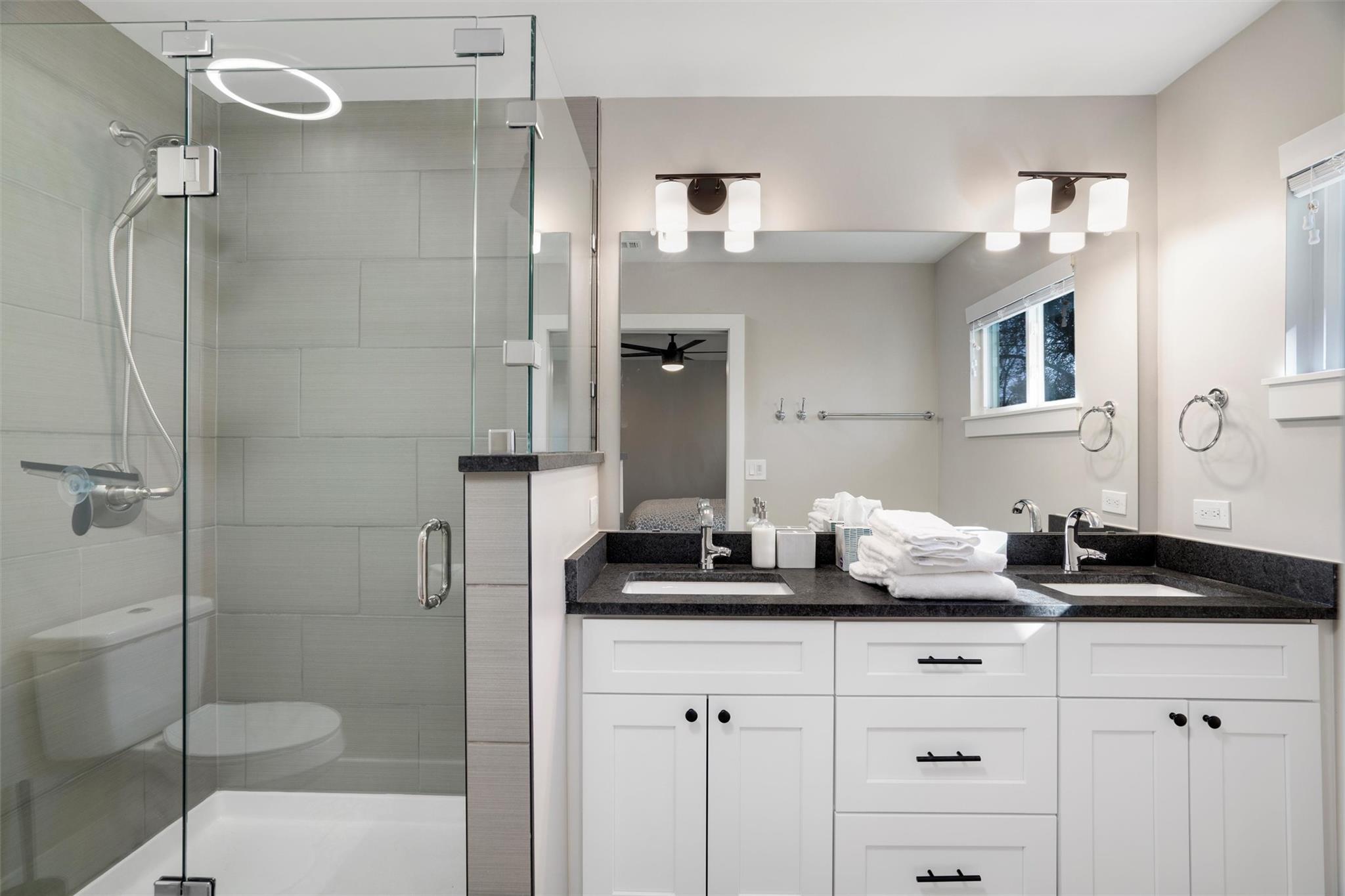 2613 Carnarvon Ln, Austin, TX 78704