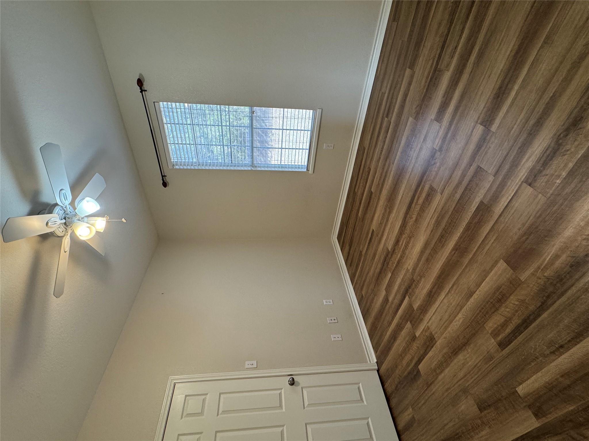 600 Grand Prairie Cir, Dripping Springs, TX 78620