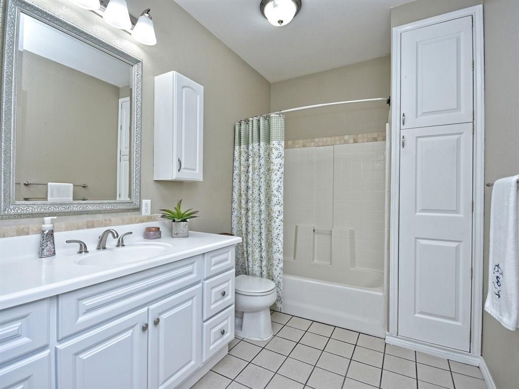 600 Grand Prairie Cir, Dripping Springs, TX 78620