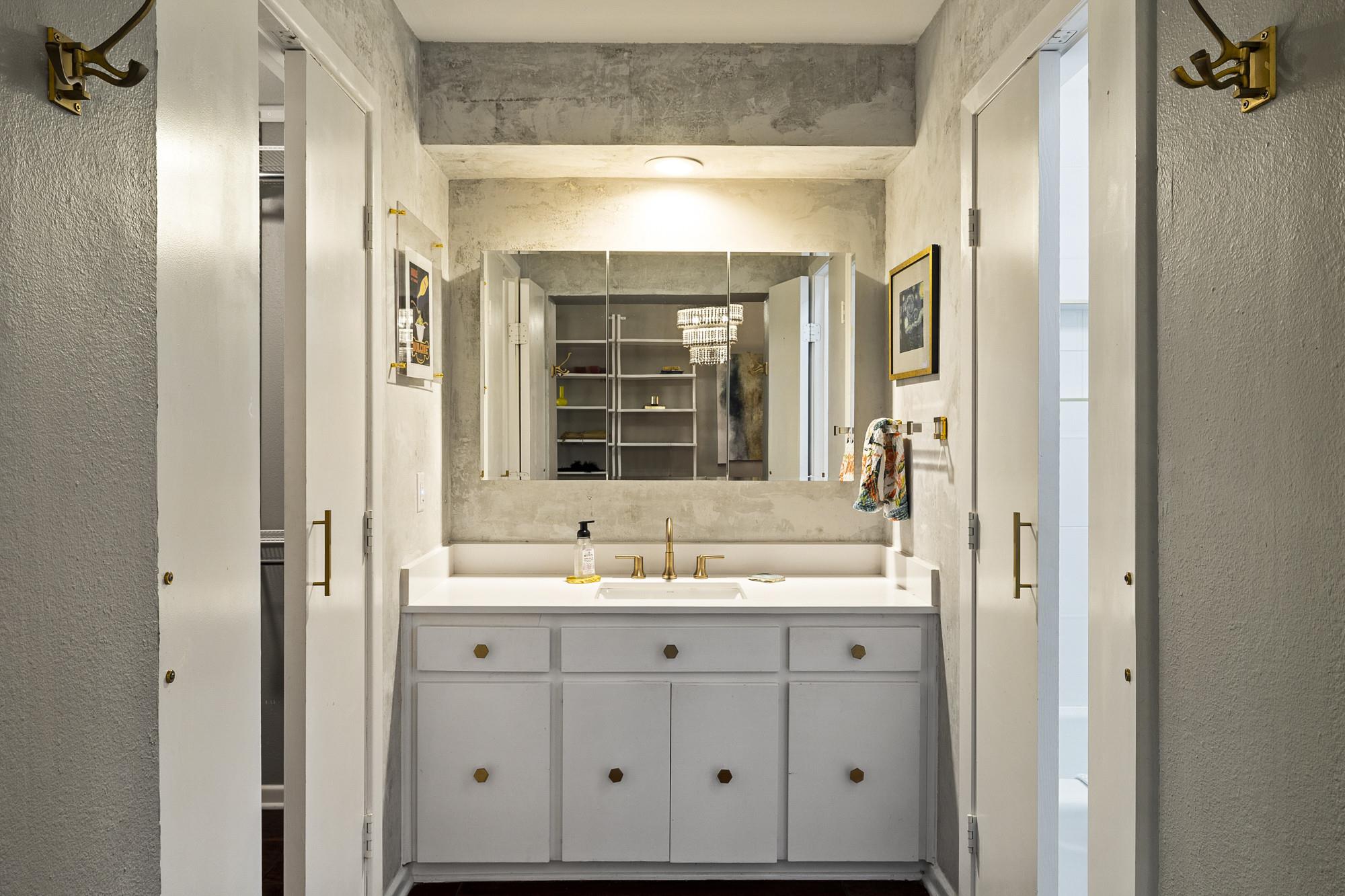 1707 Spyglass Dr # 123, Austin, TX 78746