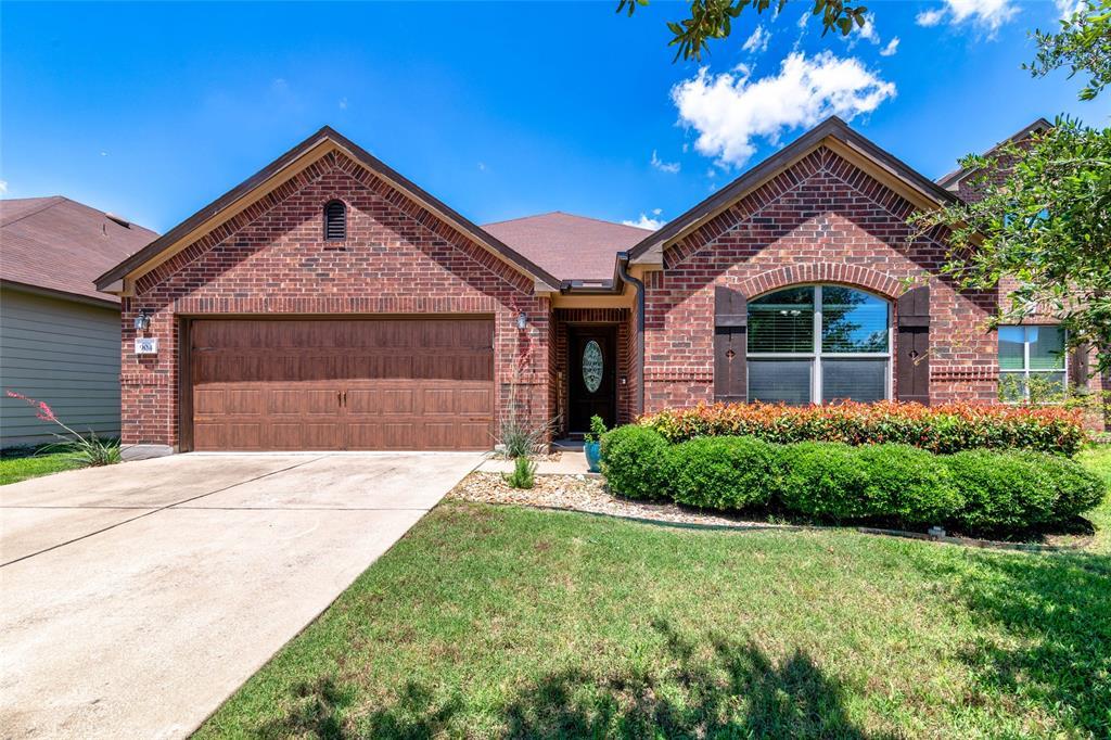904 Strickling Dr, Pflugerville, TX 78660