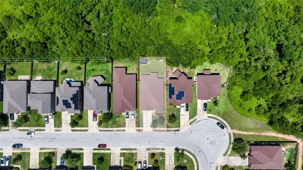 904 Strickling Dr, Pflugerville, TX 78660