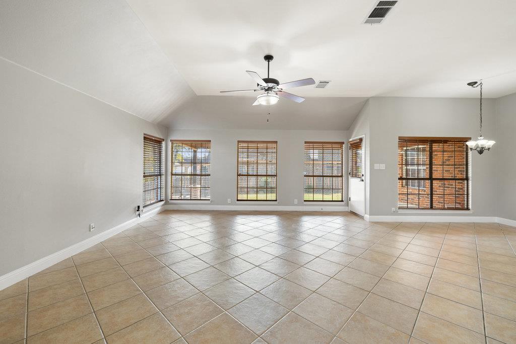 604 Cutty Trl, Lakeway, TX 78734