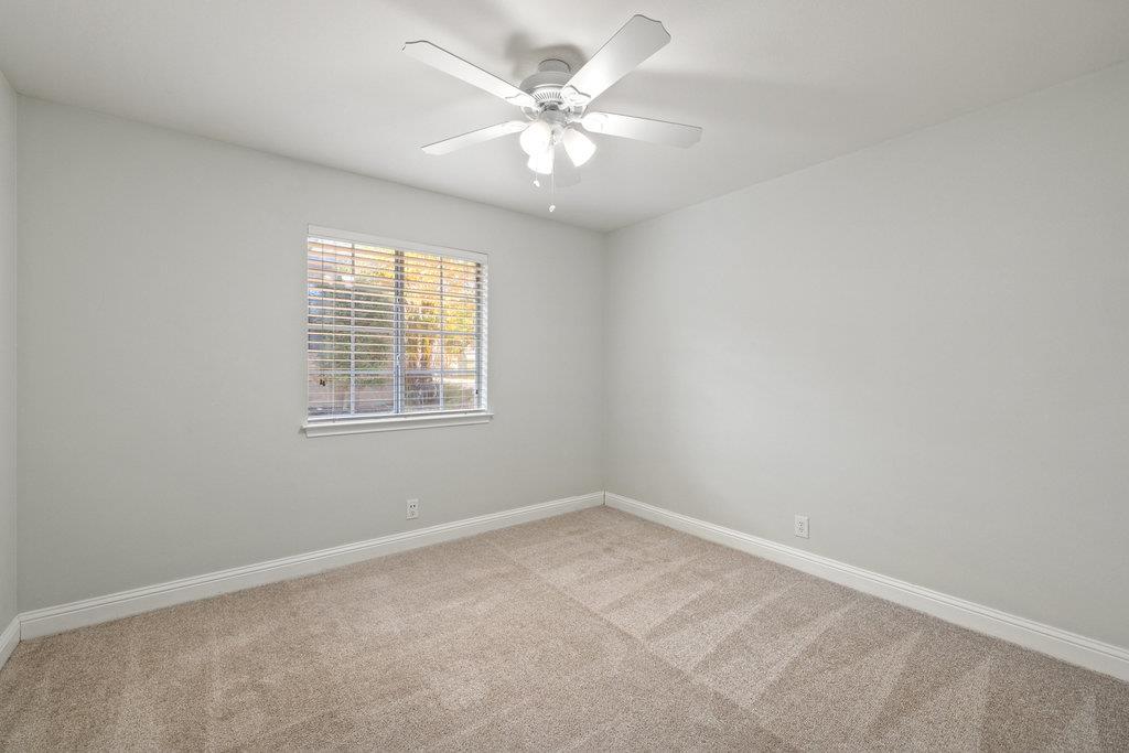 604 Cutty Trl, Lakeway, TX 78734