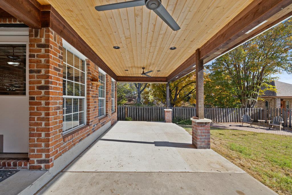 604 Cutty Trl, Lakeway, TX 78734