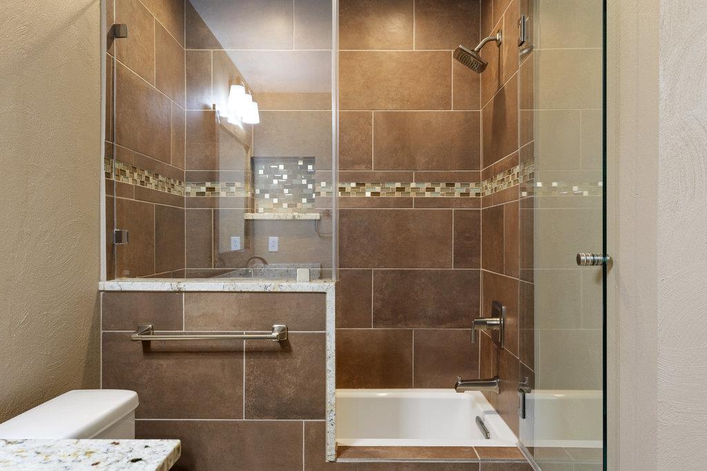 604 Cutty Trl, Lakeway, TX 78734