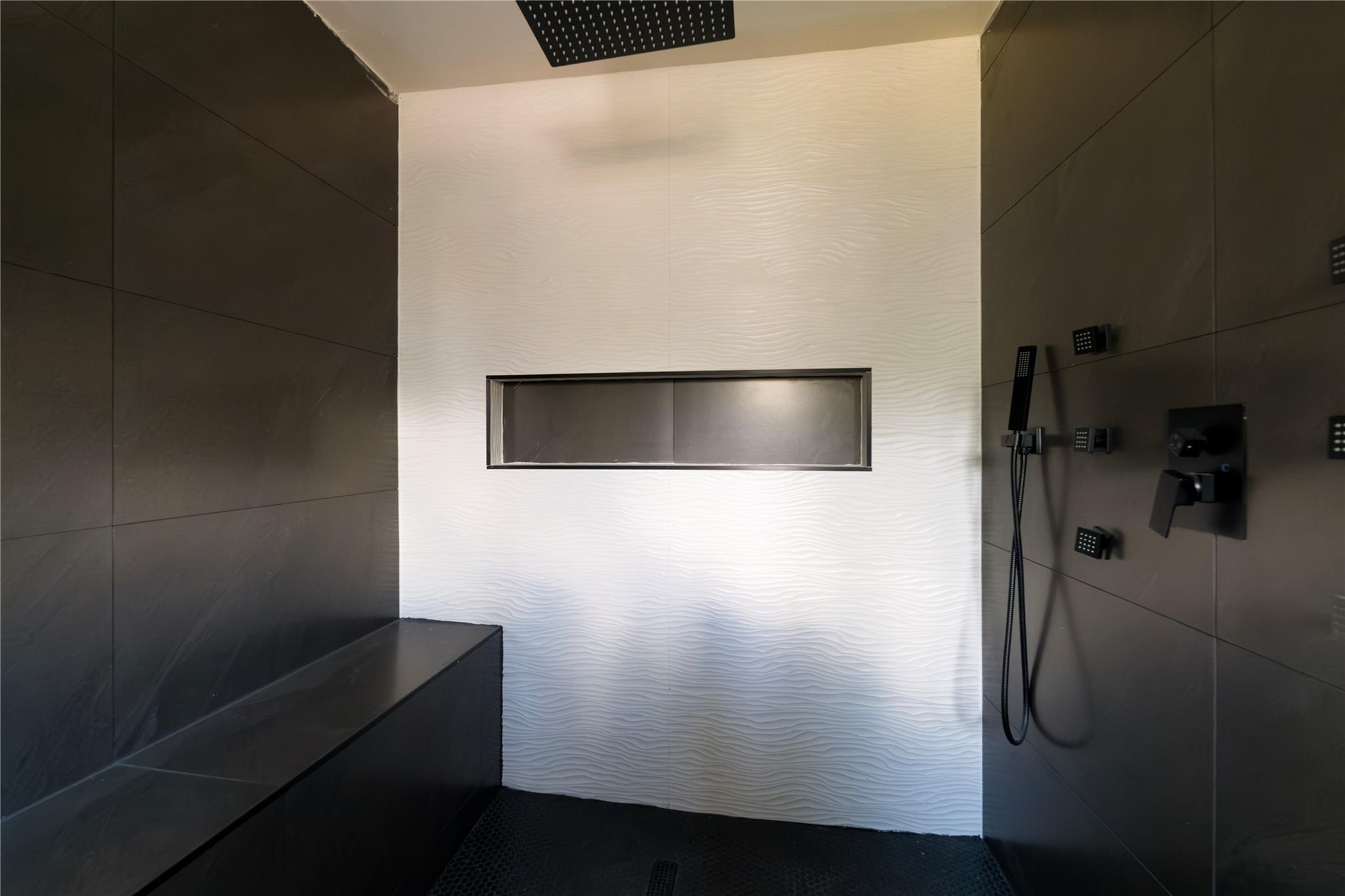 11805 Hyacinth Dr, Austin, TX 78758