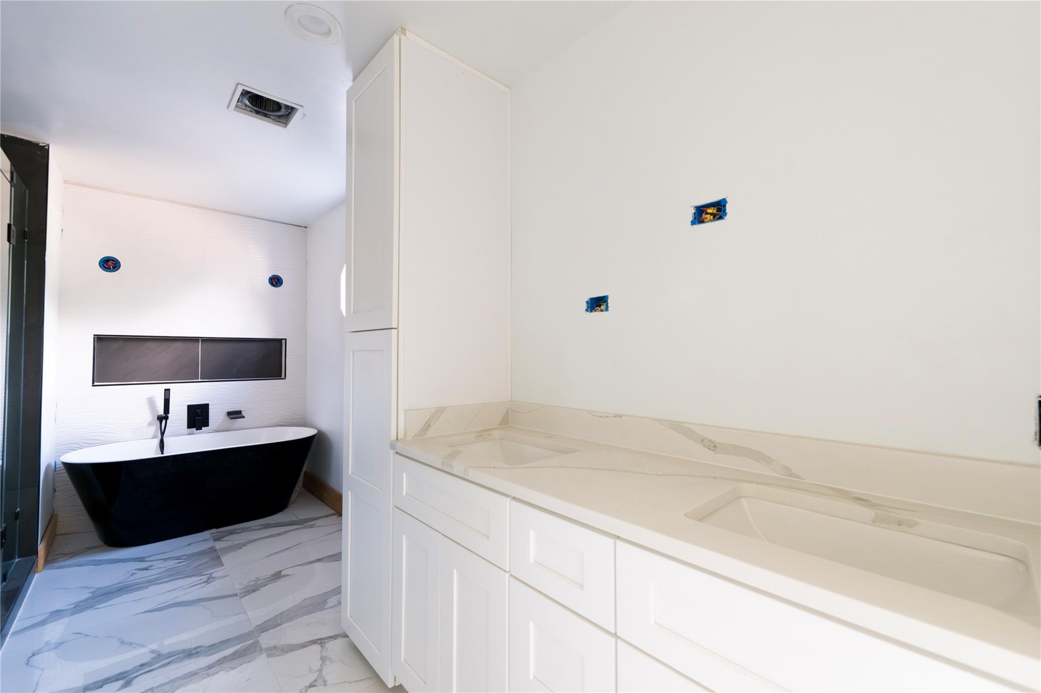 11805 Hyacinth Dr, Austin, TX 78758