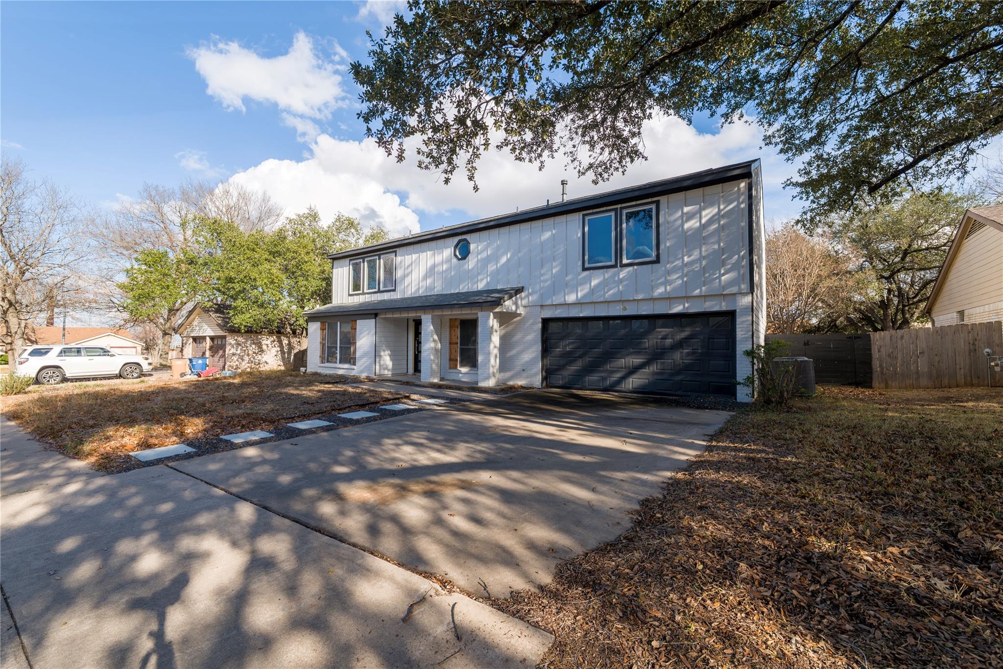 11805 Hyacinth Dr, Austin, TX 78758