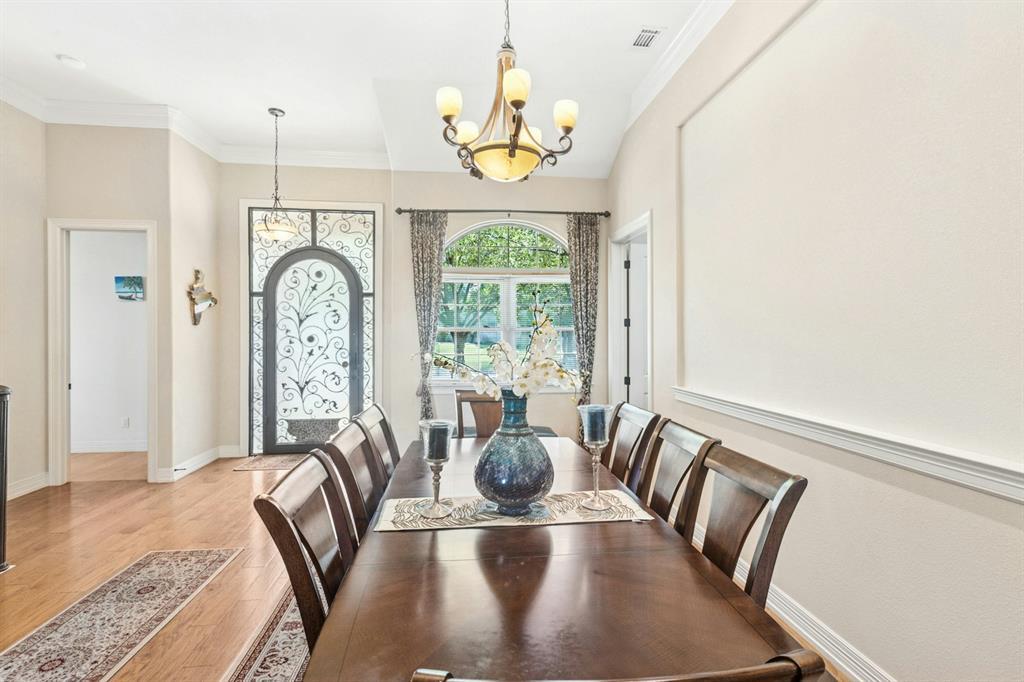 1204 Ogden Dr, Austin, TX 78733