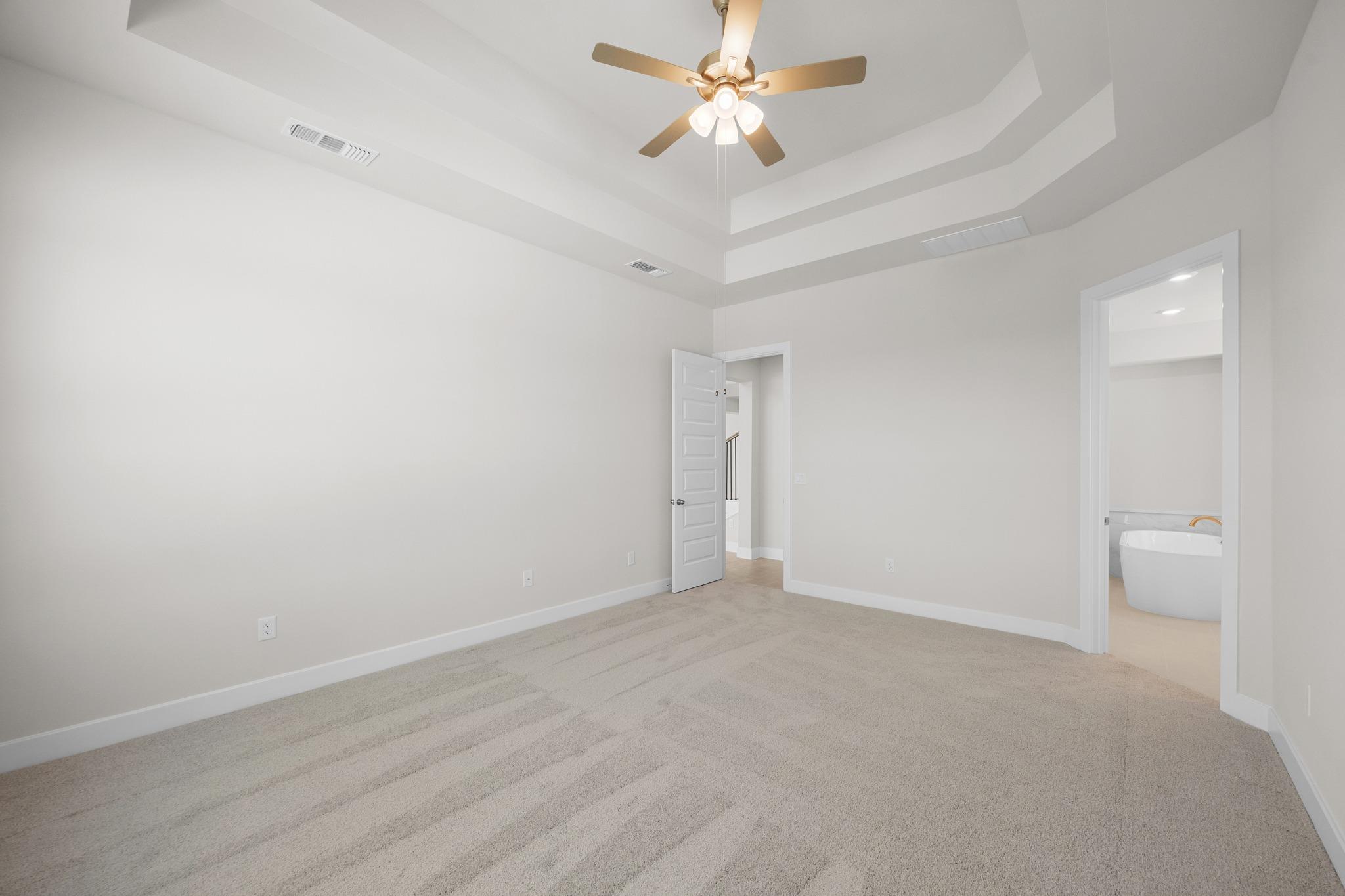 404 Sheepdog Dr, Liberty Hill, TX 78642