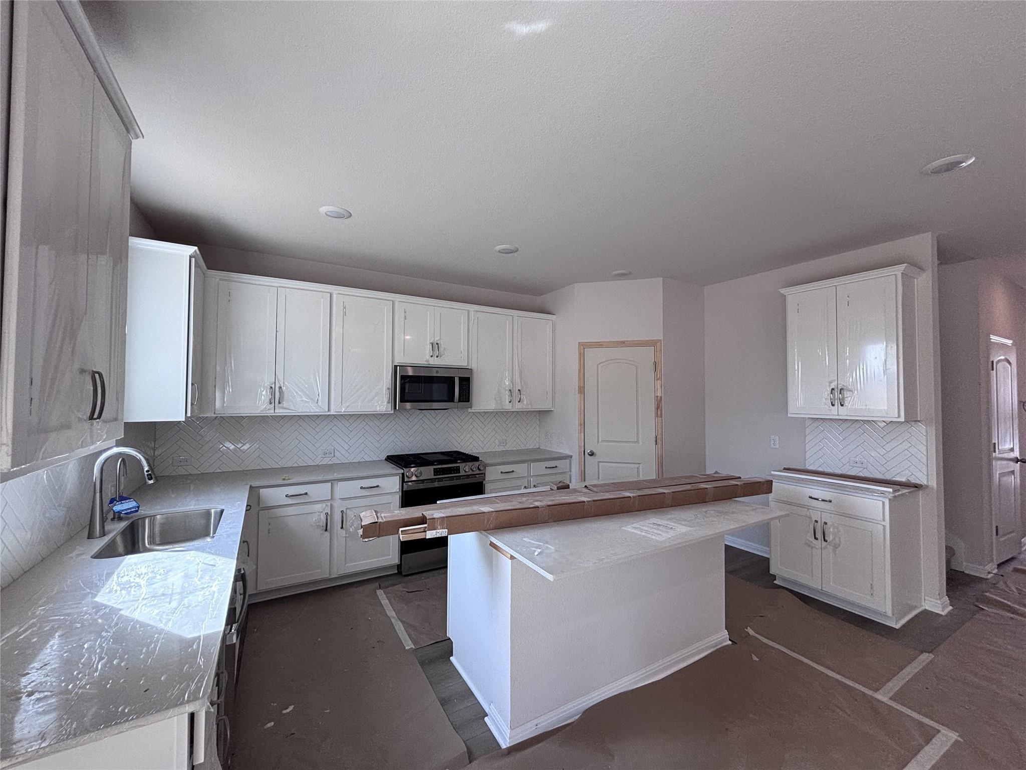 109 Coleto Trl, Bastrop, TX 78602