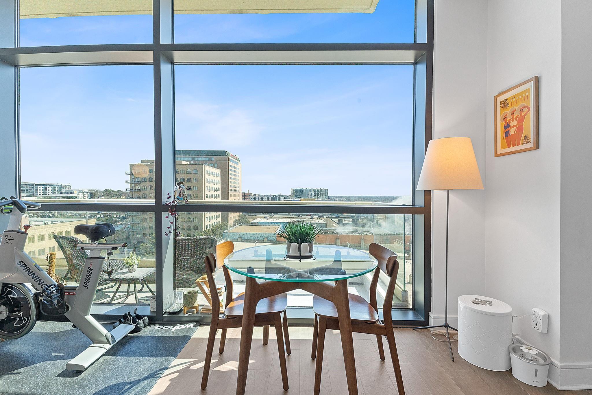 555 E 5th # 817, Austin, TX 78701