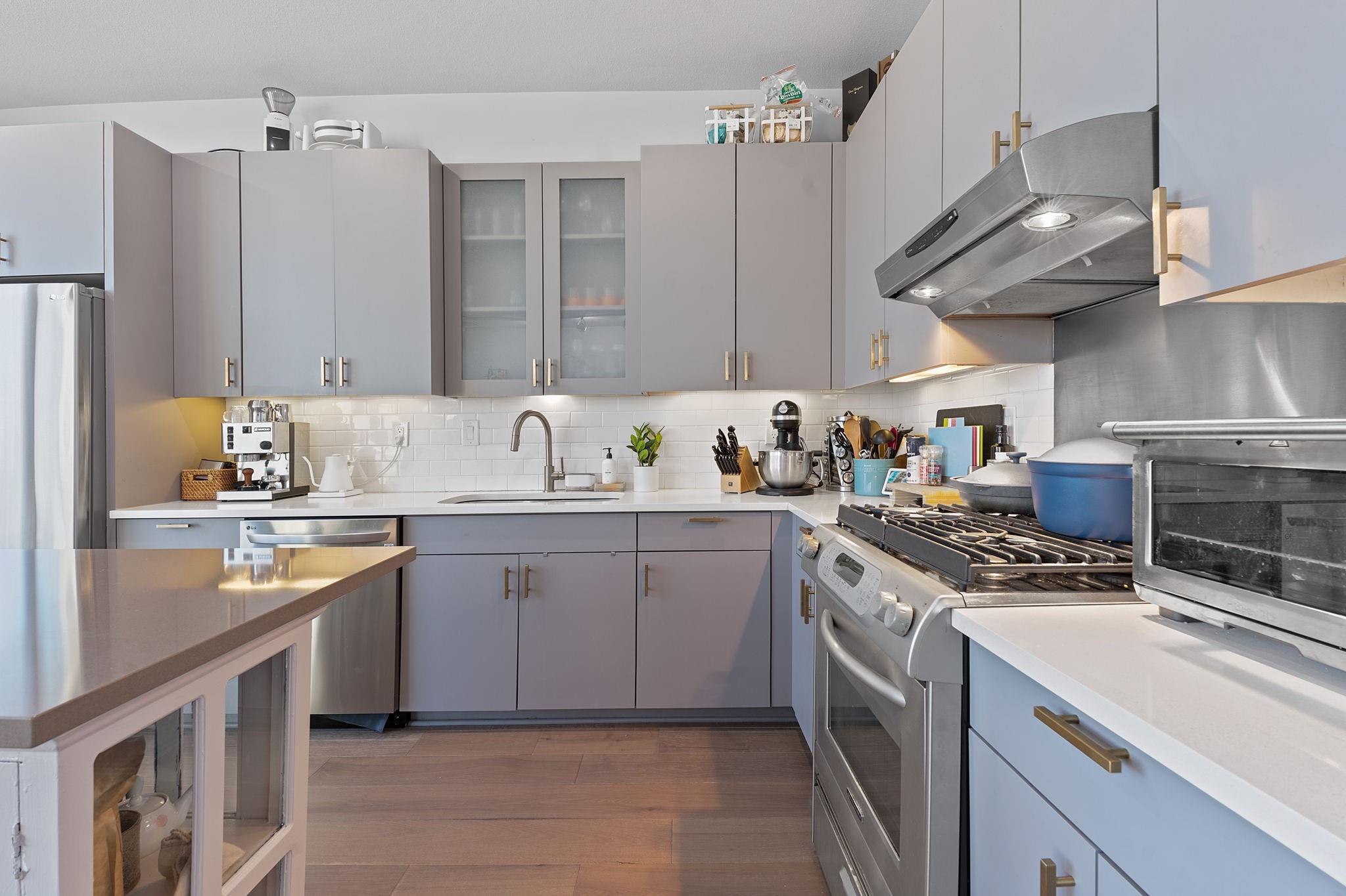 555 E 5th # 817, Austin, TX 78701