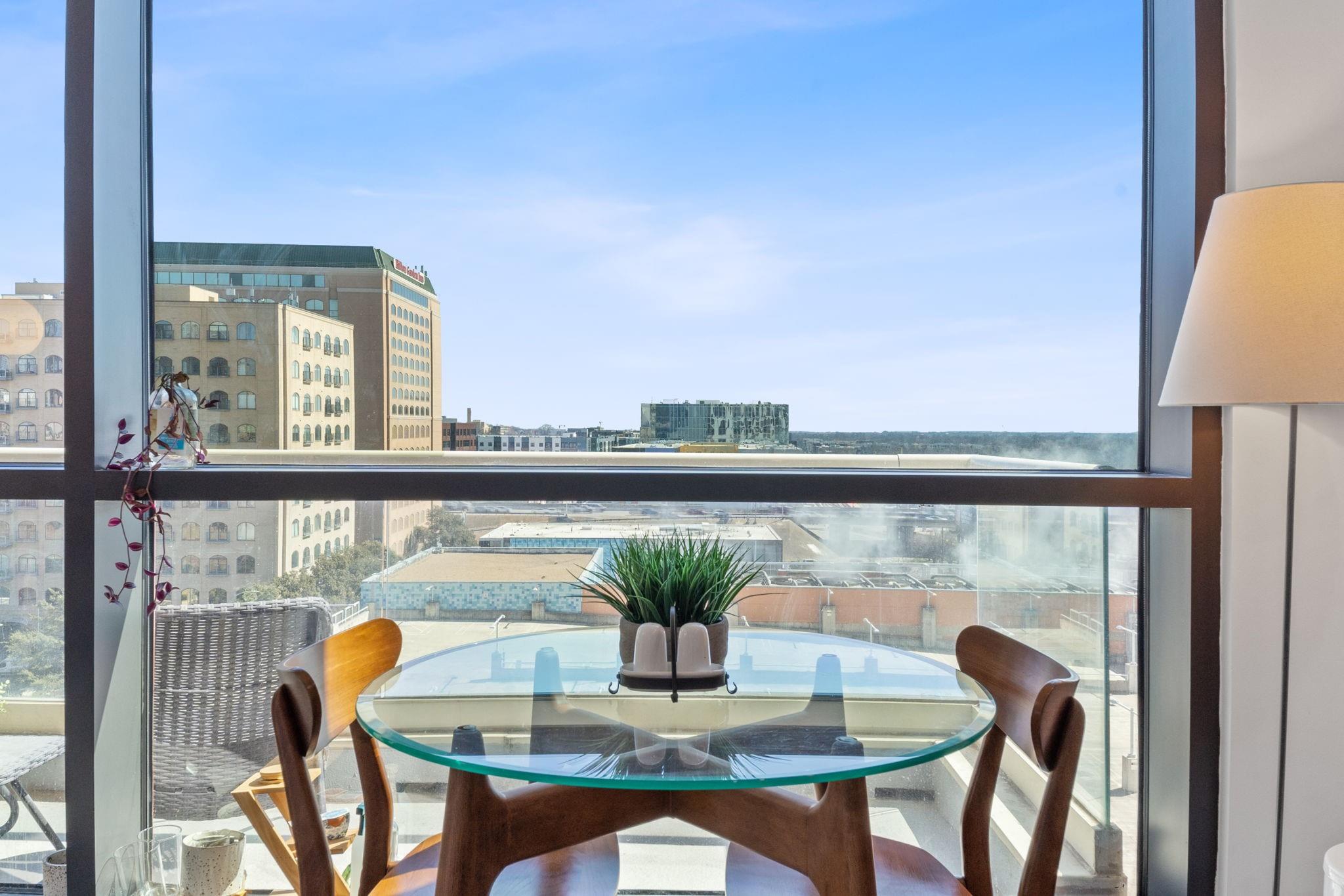 555 E 5th # 817, Austin, TX 78701