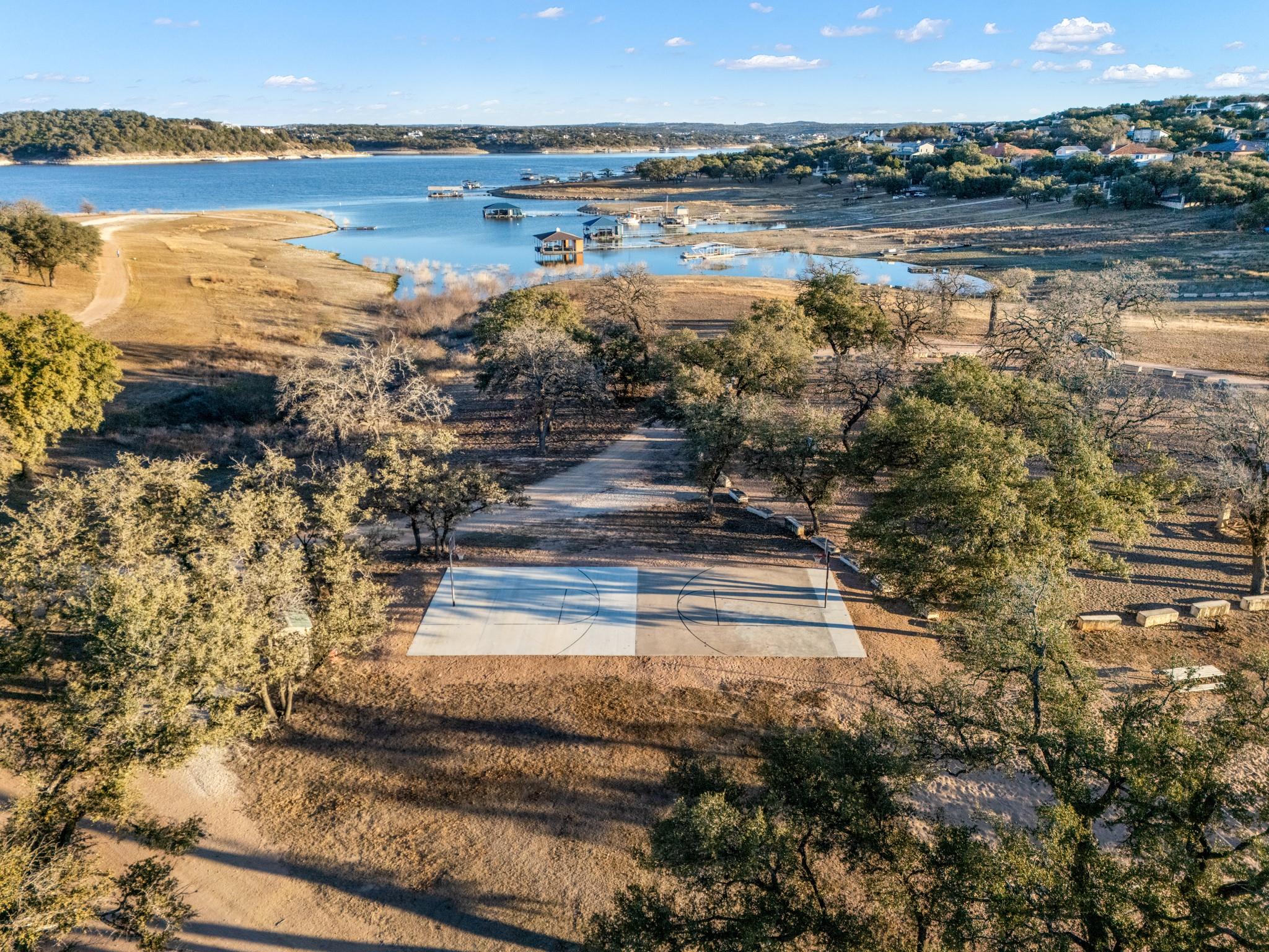 18813 Kelly Dr, Lago Vista, TX 78645