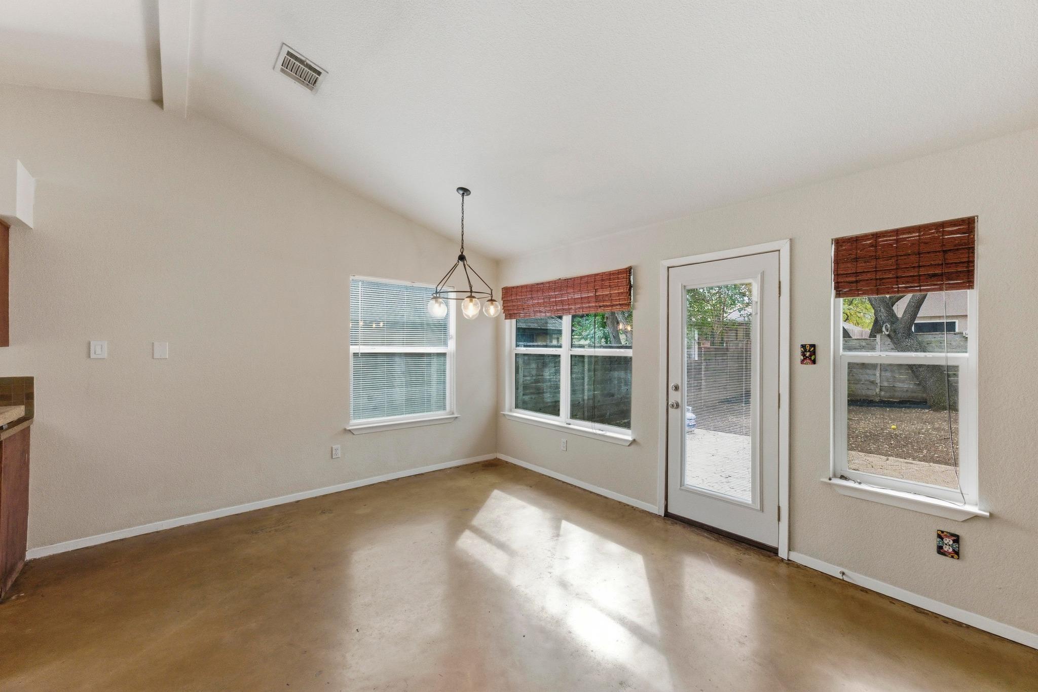 723 Shade Tree Dr, Austin, TX 78748