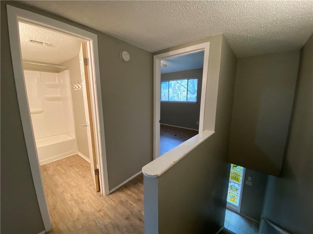 2413 Leon St # 101, Austin, TX 78705