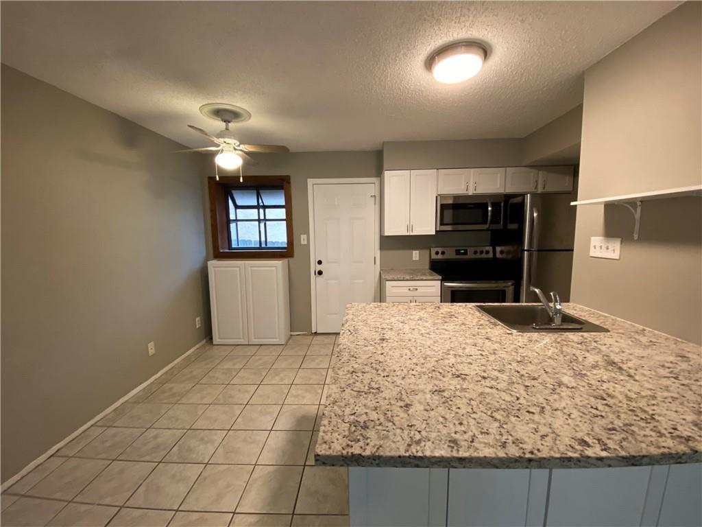 2413 Leon St # 101, Austin, TX 78705