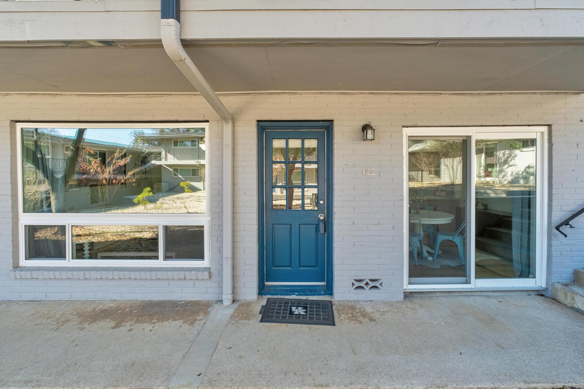 1210 Windsor Rd # 122, Austin, TX 78703