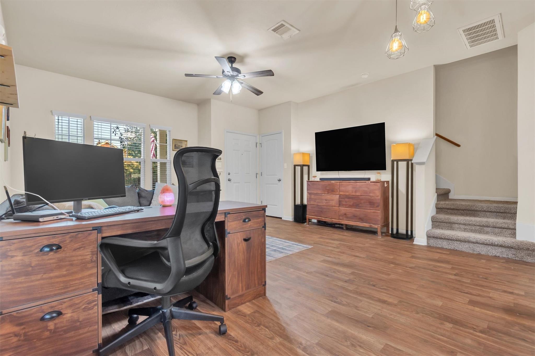 106 Preston Trl, San Marcos, TX 78666