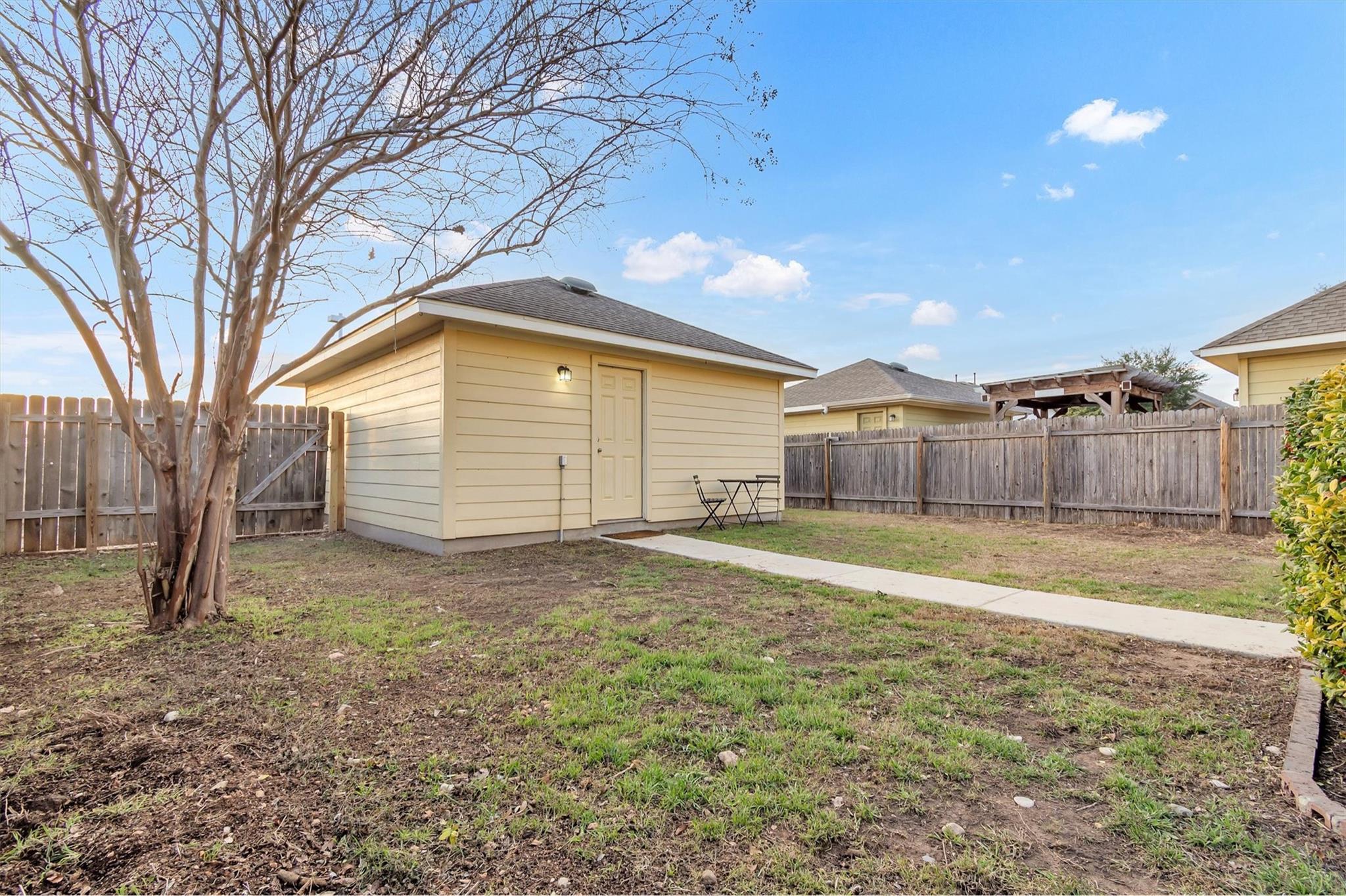 106 Preston Trl, San Marcos, TX 78666