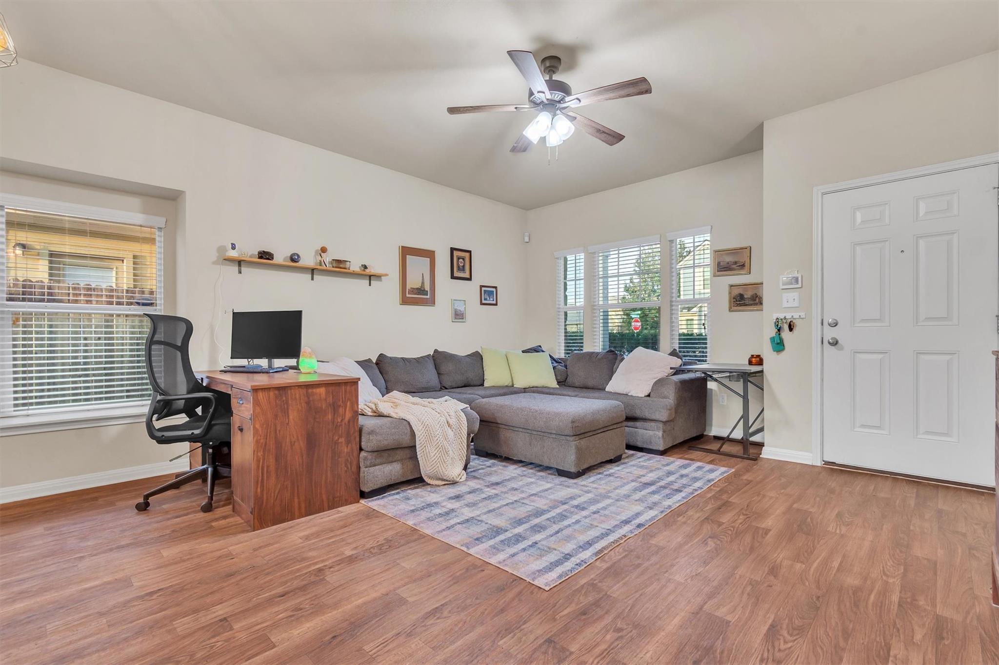 106 Preston Trl, San Marcos, TX 78666