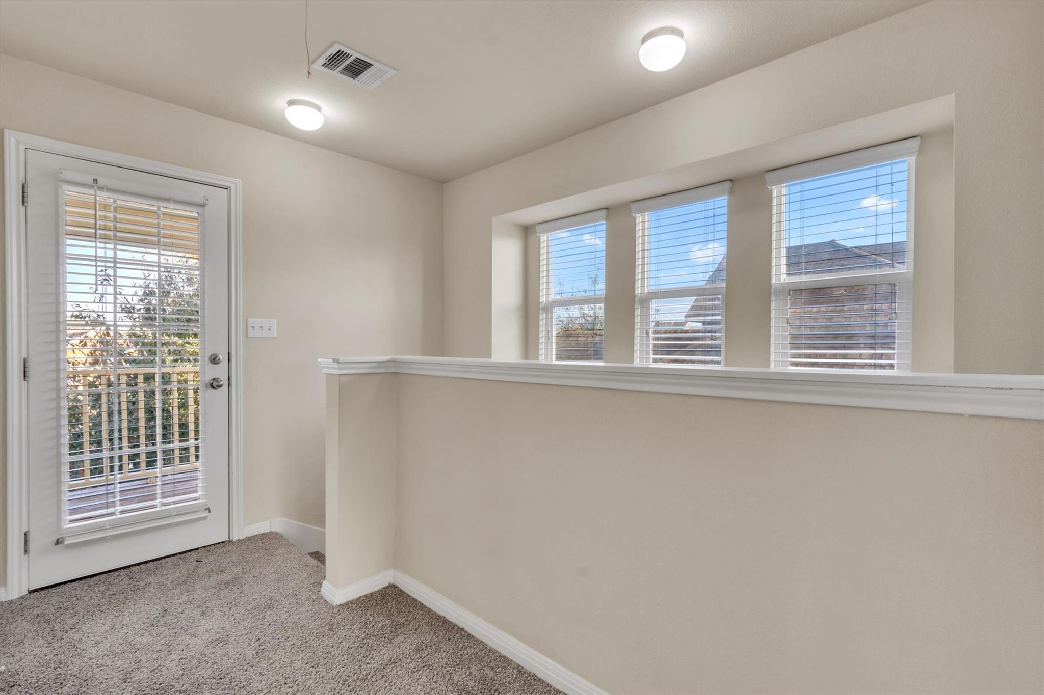 106 Preston Trl, San Marcos, TX 78666