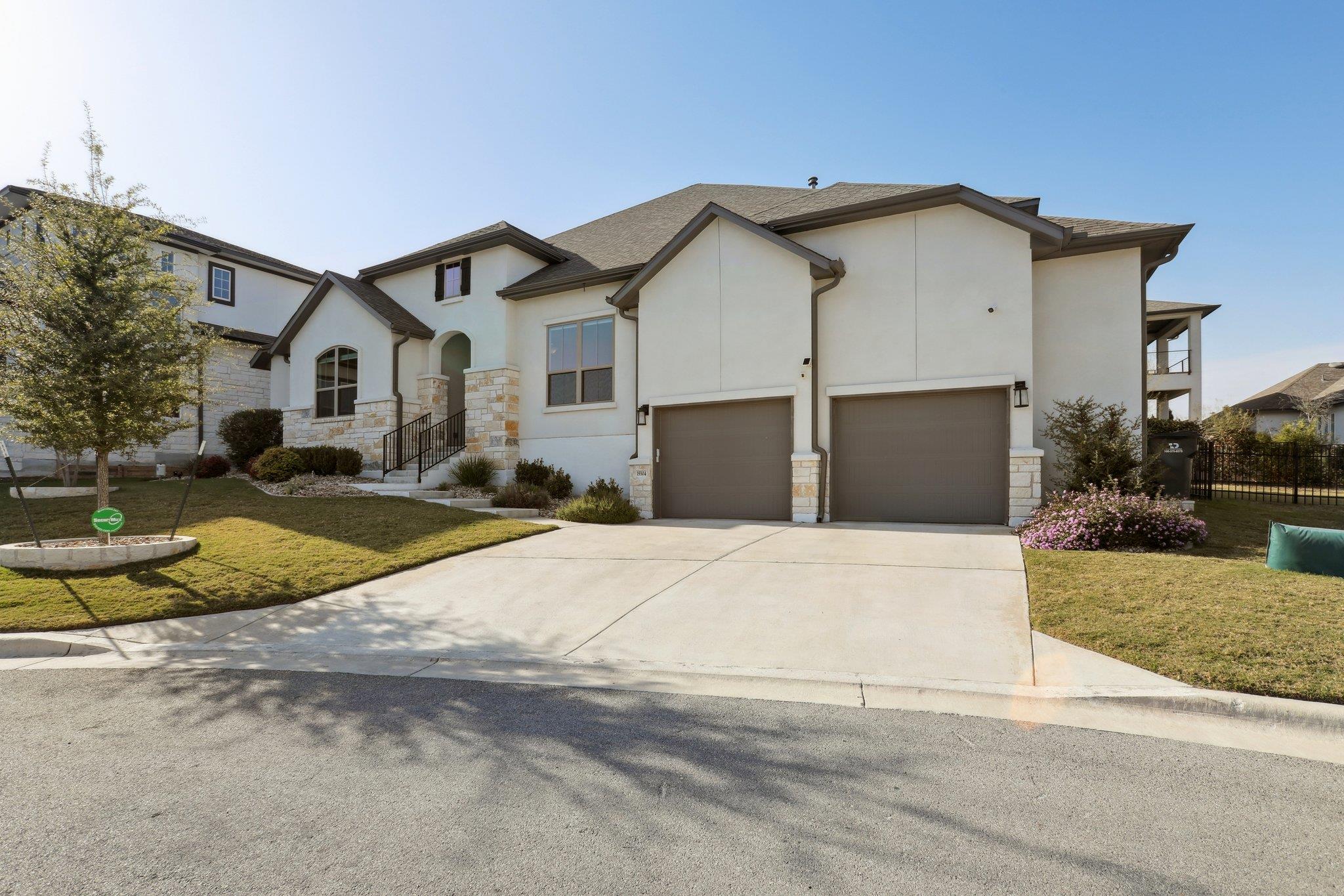 19304 Summit Glory Trl, Spicewood, TX 78669