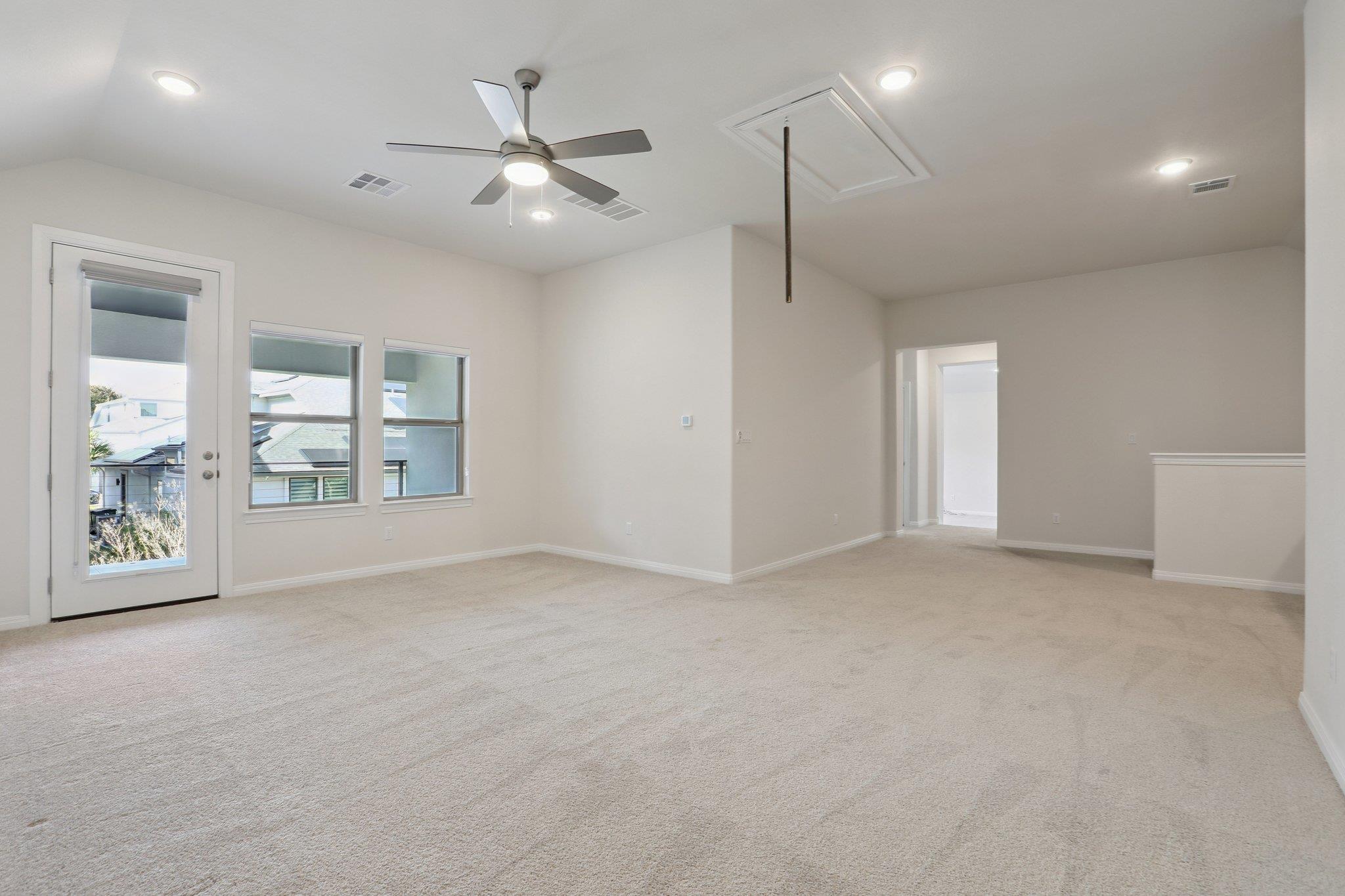 19304 Summit Glory Trl, Spicewood, TX 78669