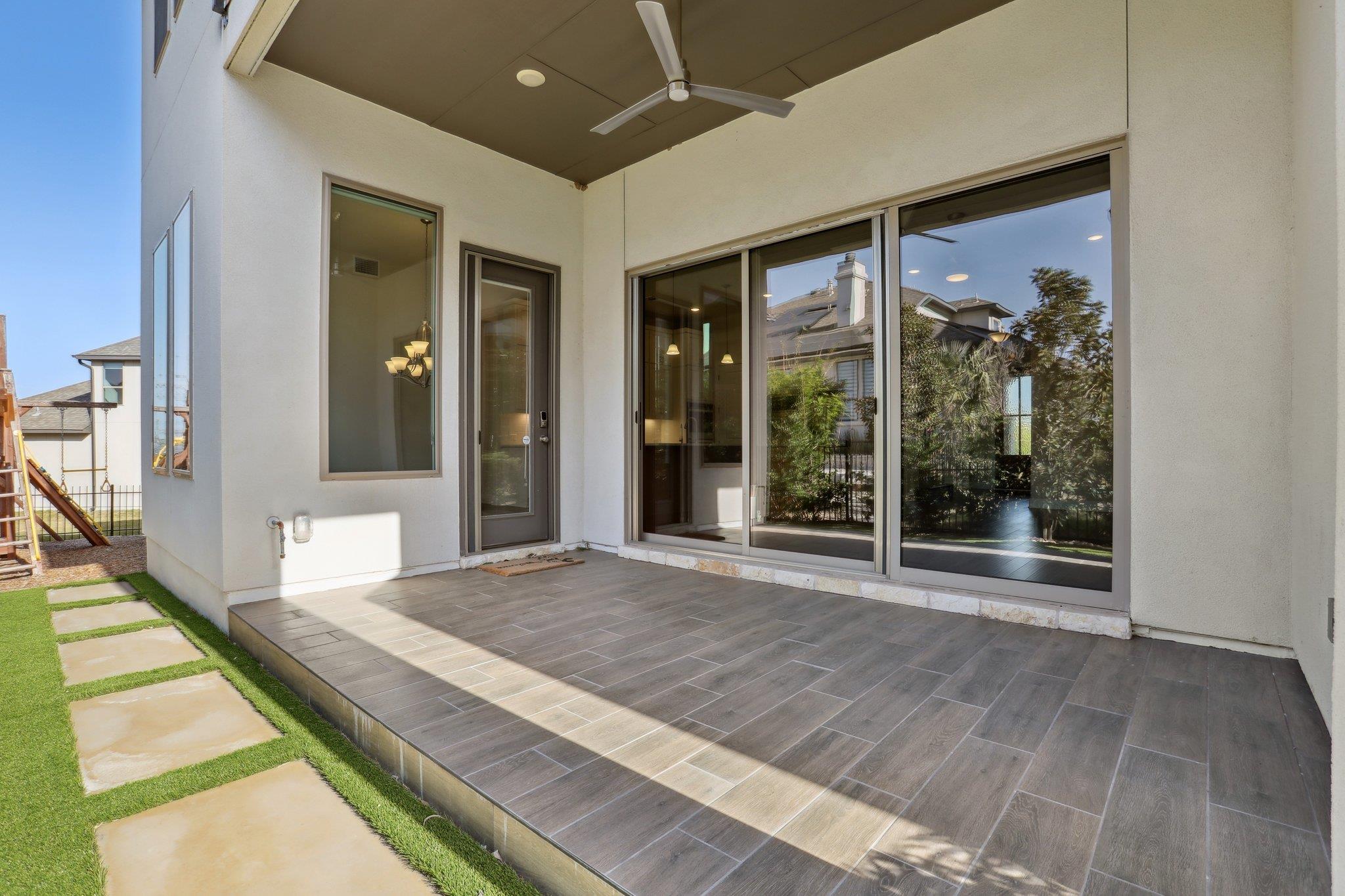 19304 Summit Glory Trl, Spicewood, TX 78669