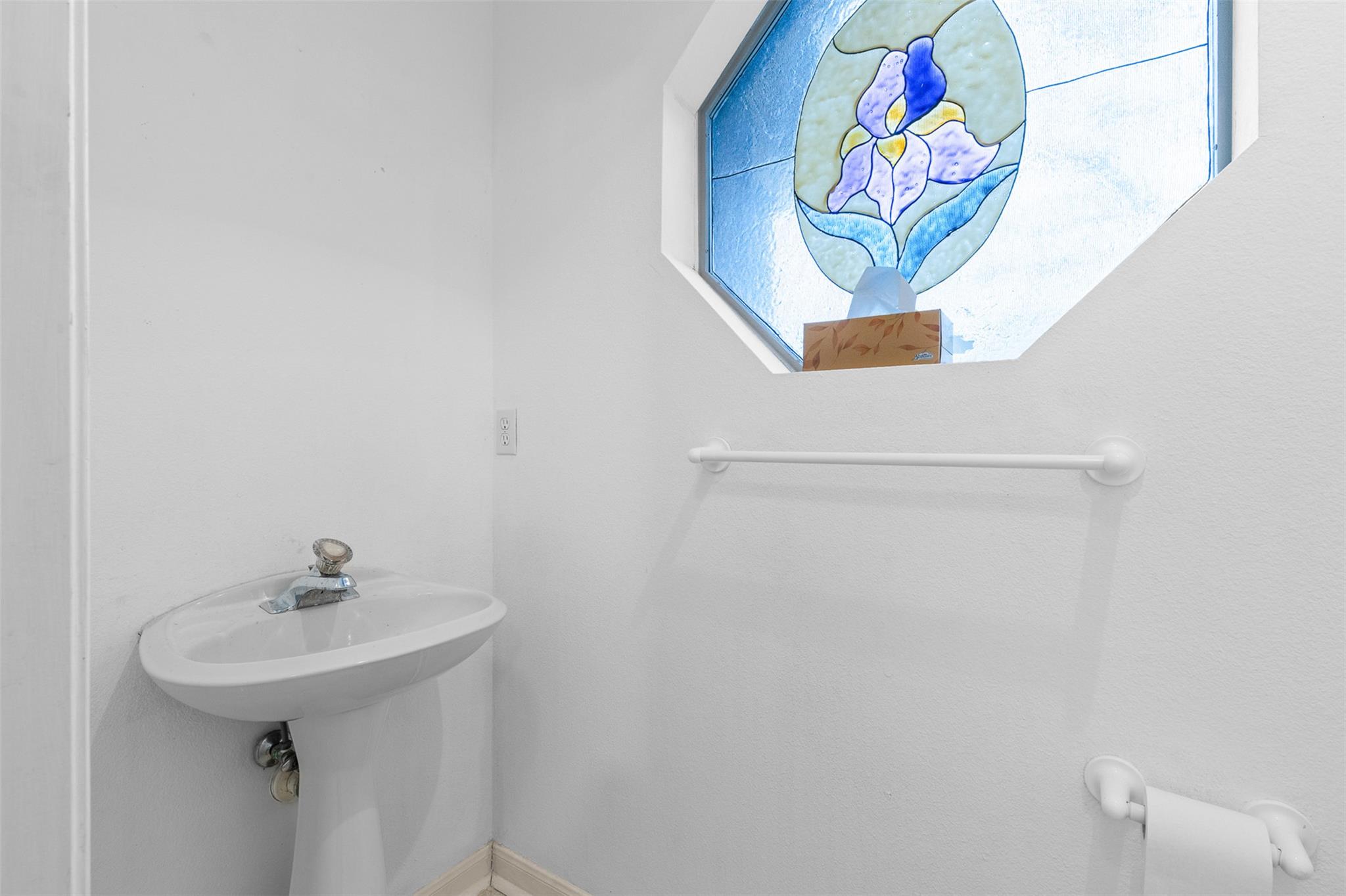 706 Grapevine Dr, Cedar Park, TX 78613