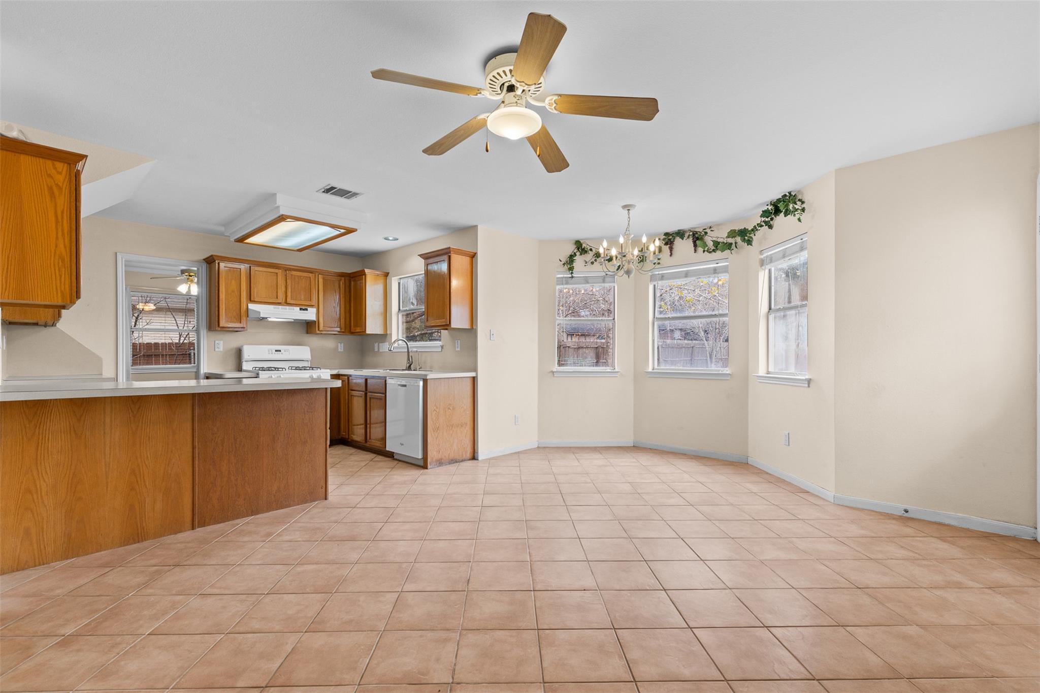 706 Grapevine Dr, Cedar Park, TX 78613