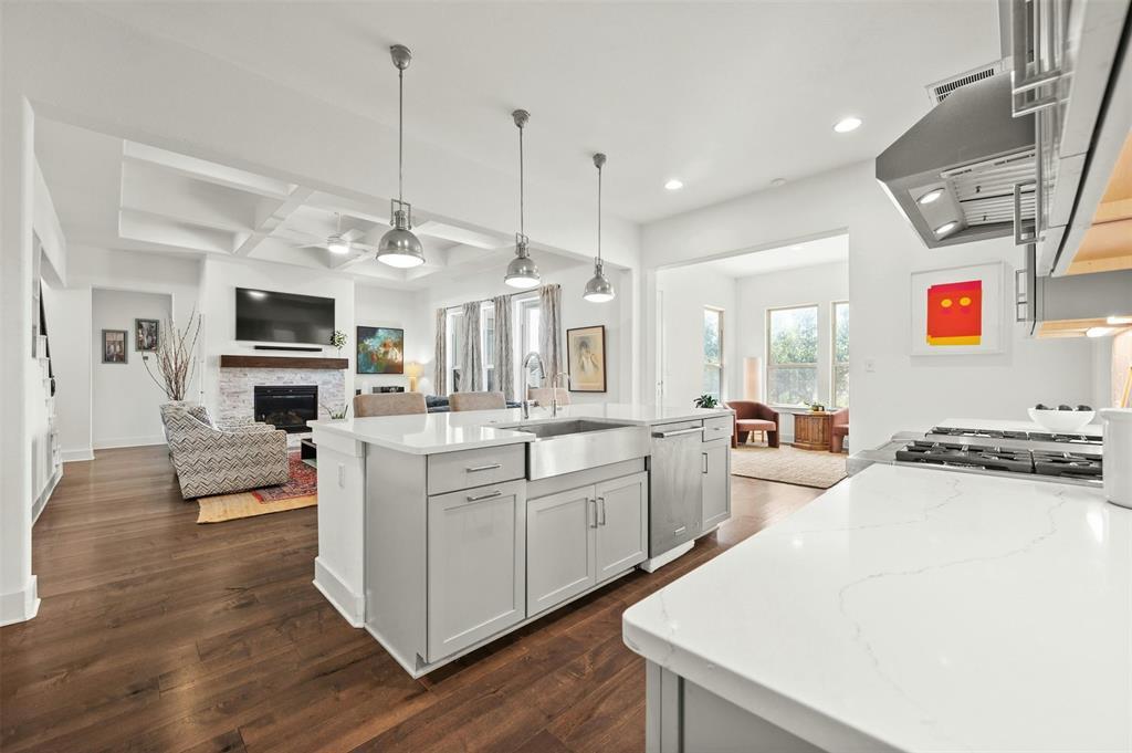 208 Slate Rock Ter, Austin, TX 78738