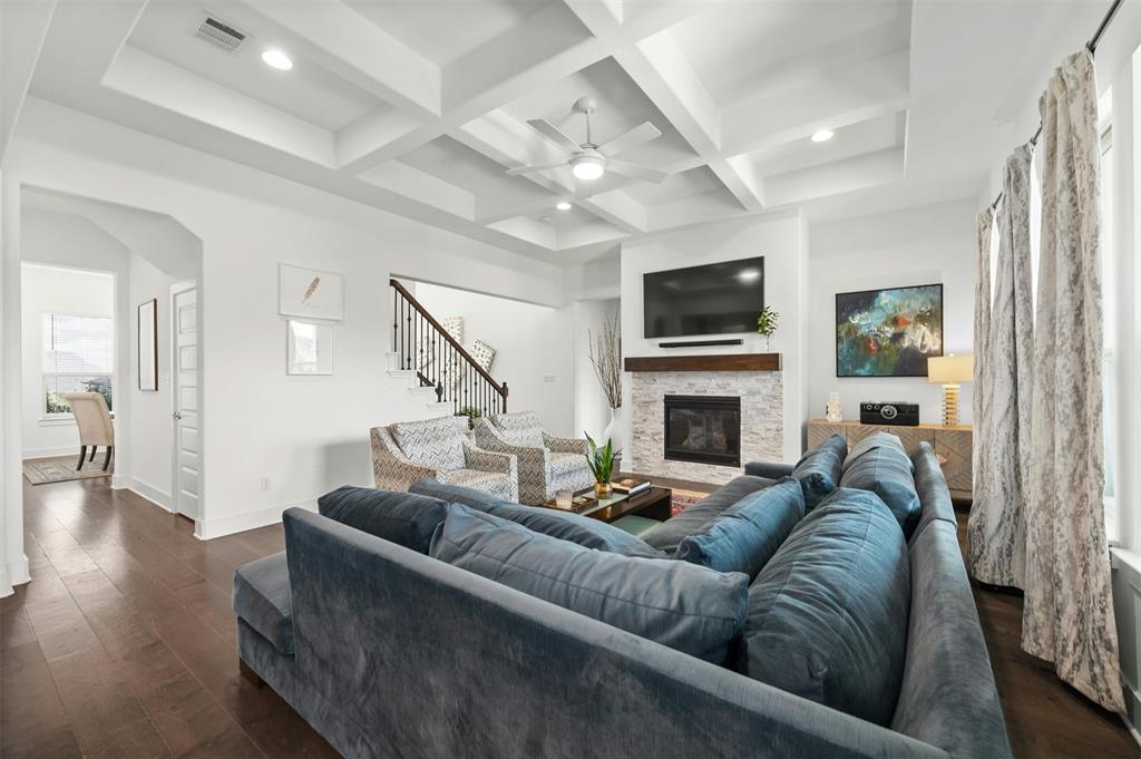 208 Slate Rock Ter, Austin, TX 78738