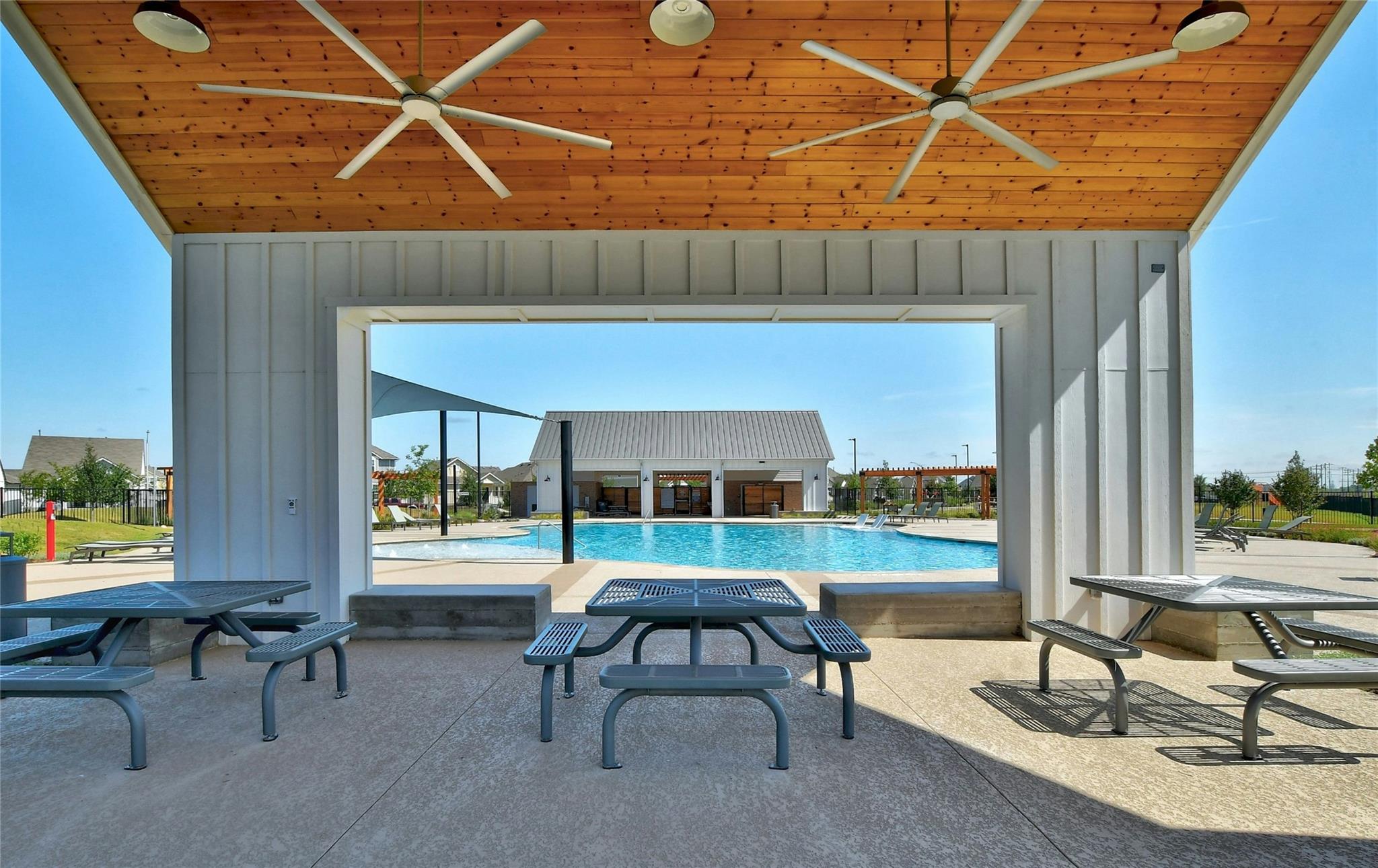 212 Catalina Dr, Kyle, TX 78640