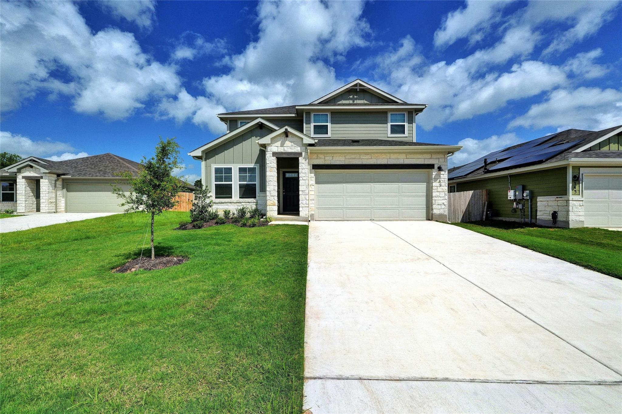 143 Short Toed Swoop, Cedar Creek, TX 78612