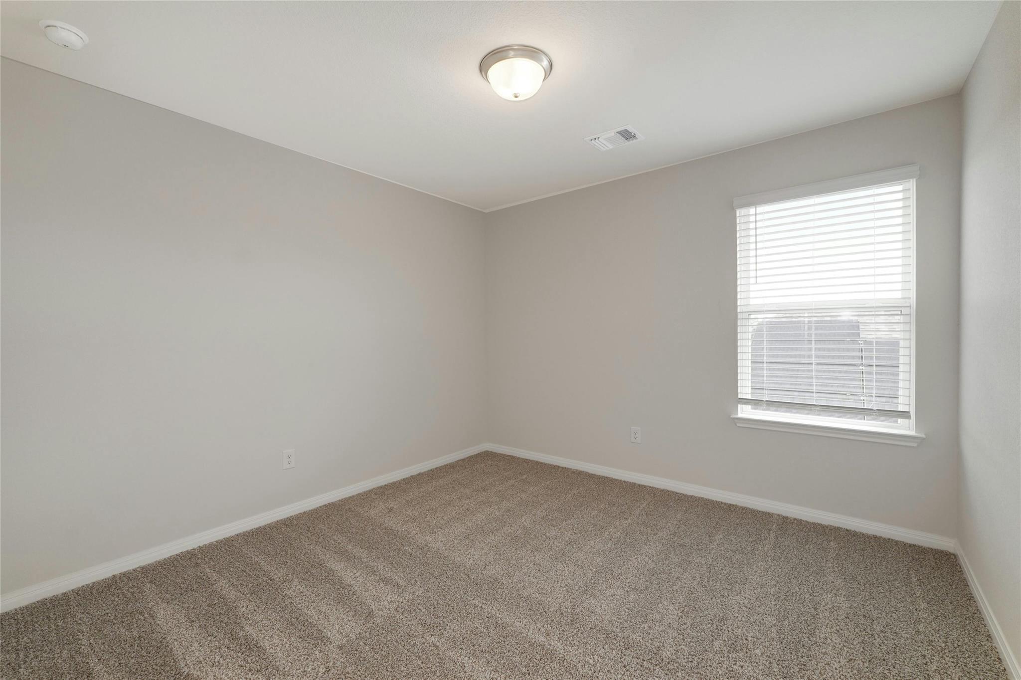 143 Short Toed Swoop, Cedar Creek, TX 78612