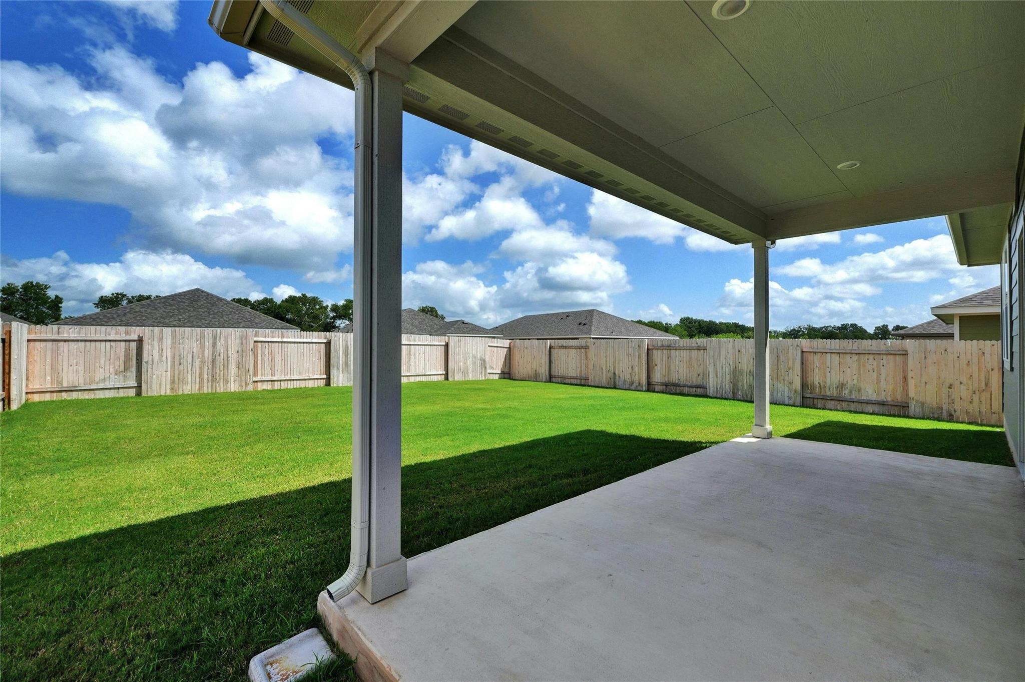 143 Short Toed Swoop, Cedar Creek, TX 78612