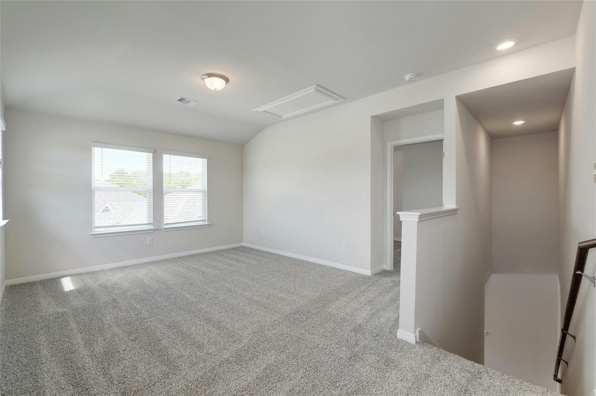 143 Short Toed Swoop, Cedar Creek, TX 78612