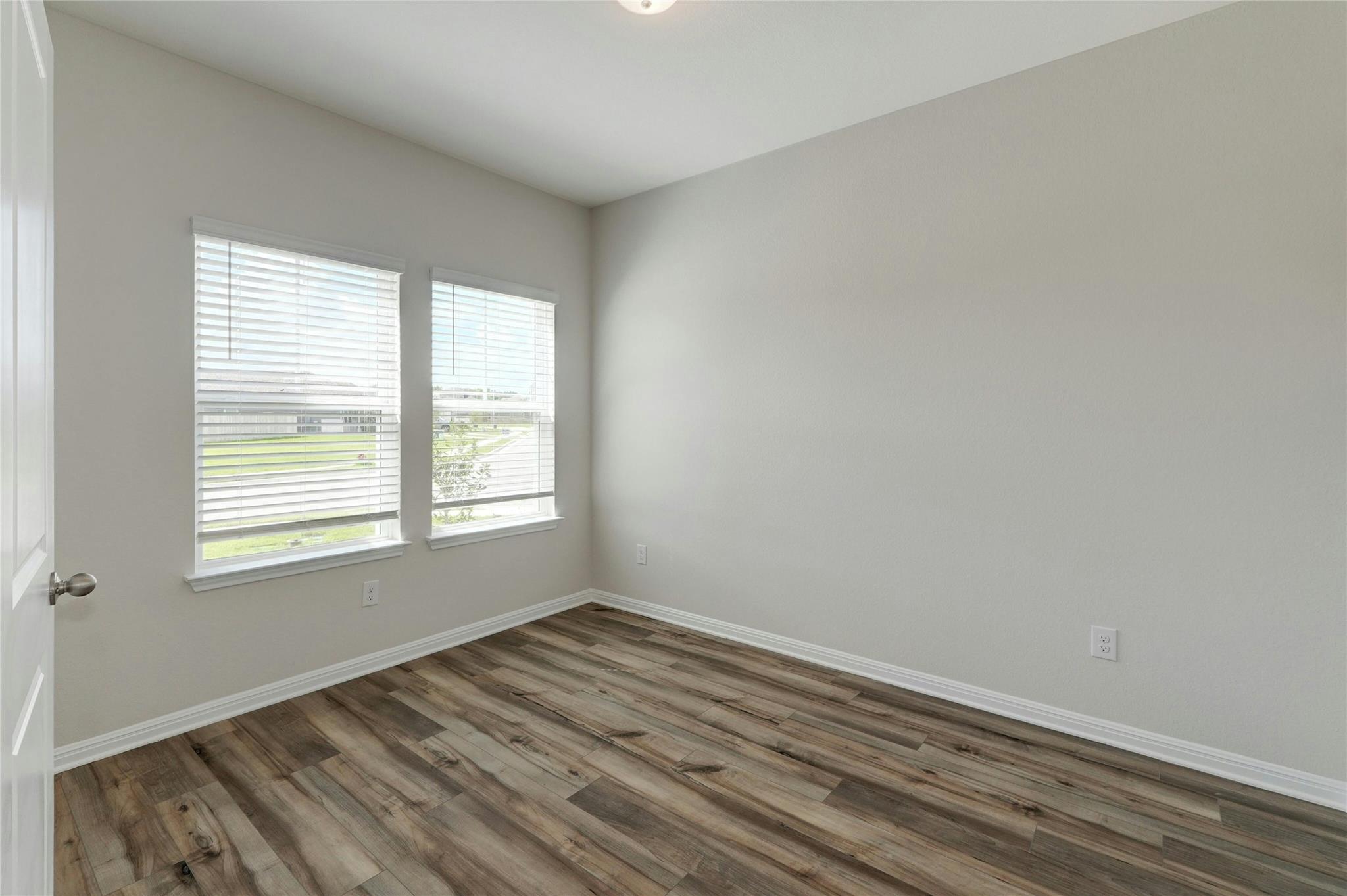 143 Short Toed Swoop, Cedar Creek, TX 78612