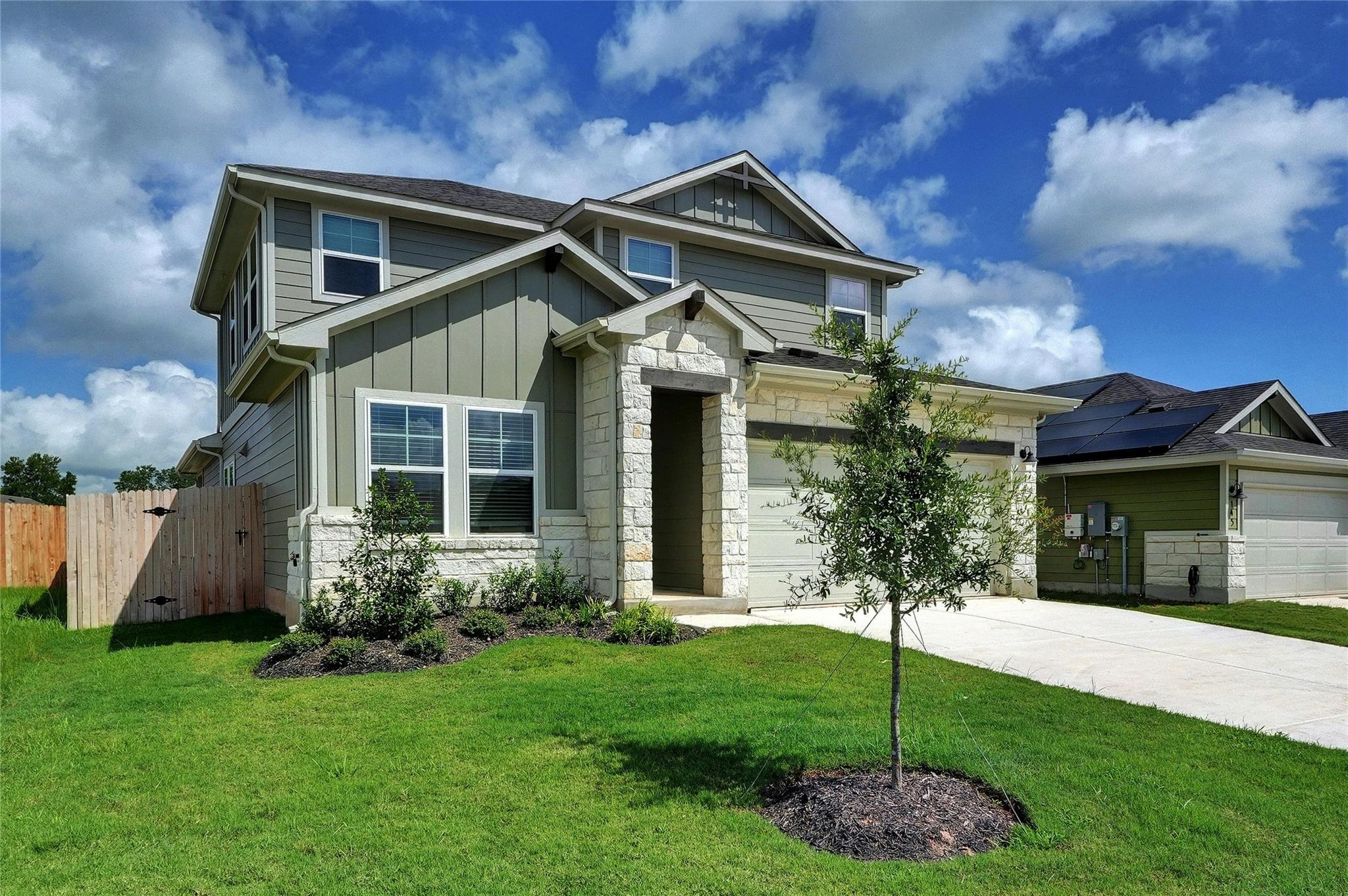 143 Short Toed Swoop, Cedar Creek, TX 78612