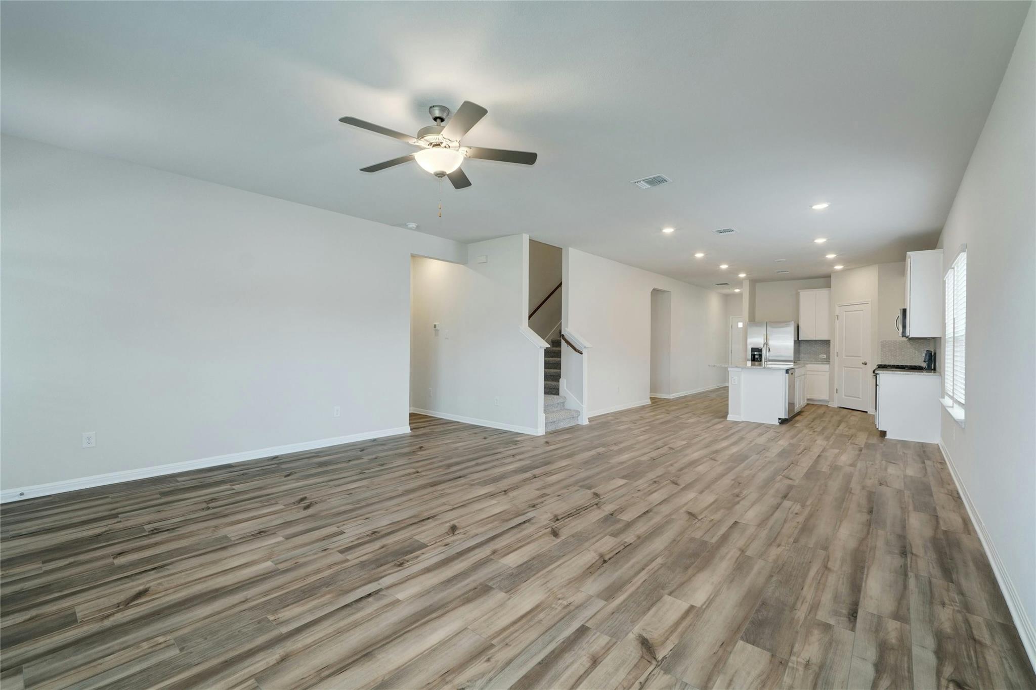 143 Short Toed Swoop, Cedar Creek, TX 78612