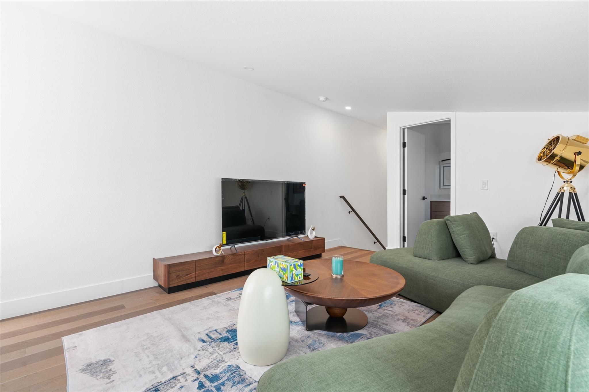 1208 W Oltorf St # B, Austin, TX 78704