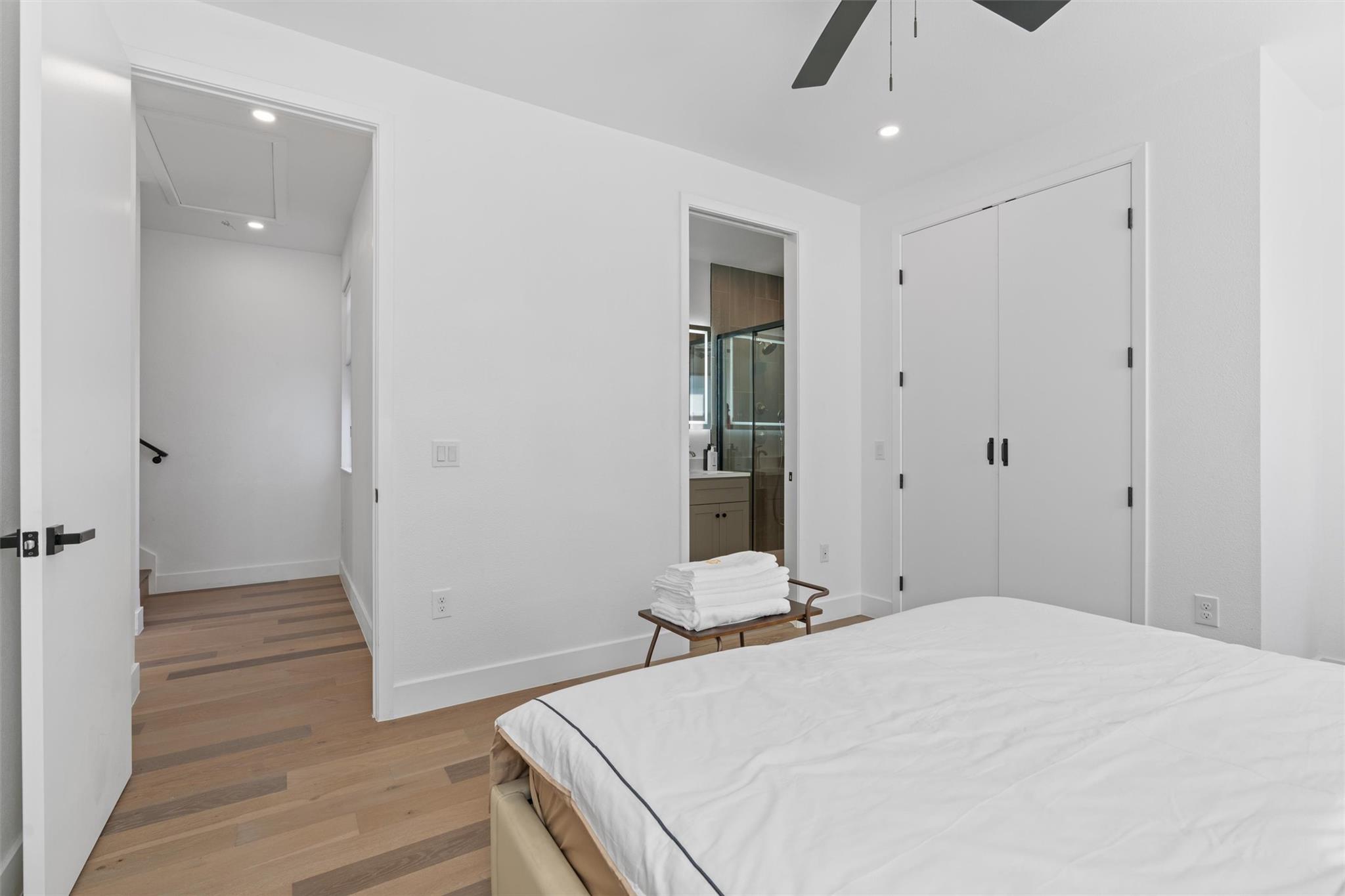 1208 W Oltorf St # B, Austin, TX 78704